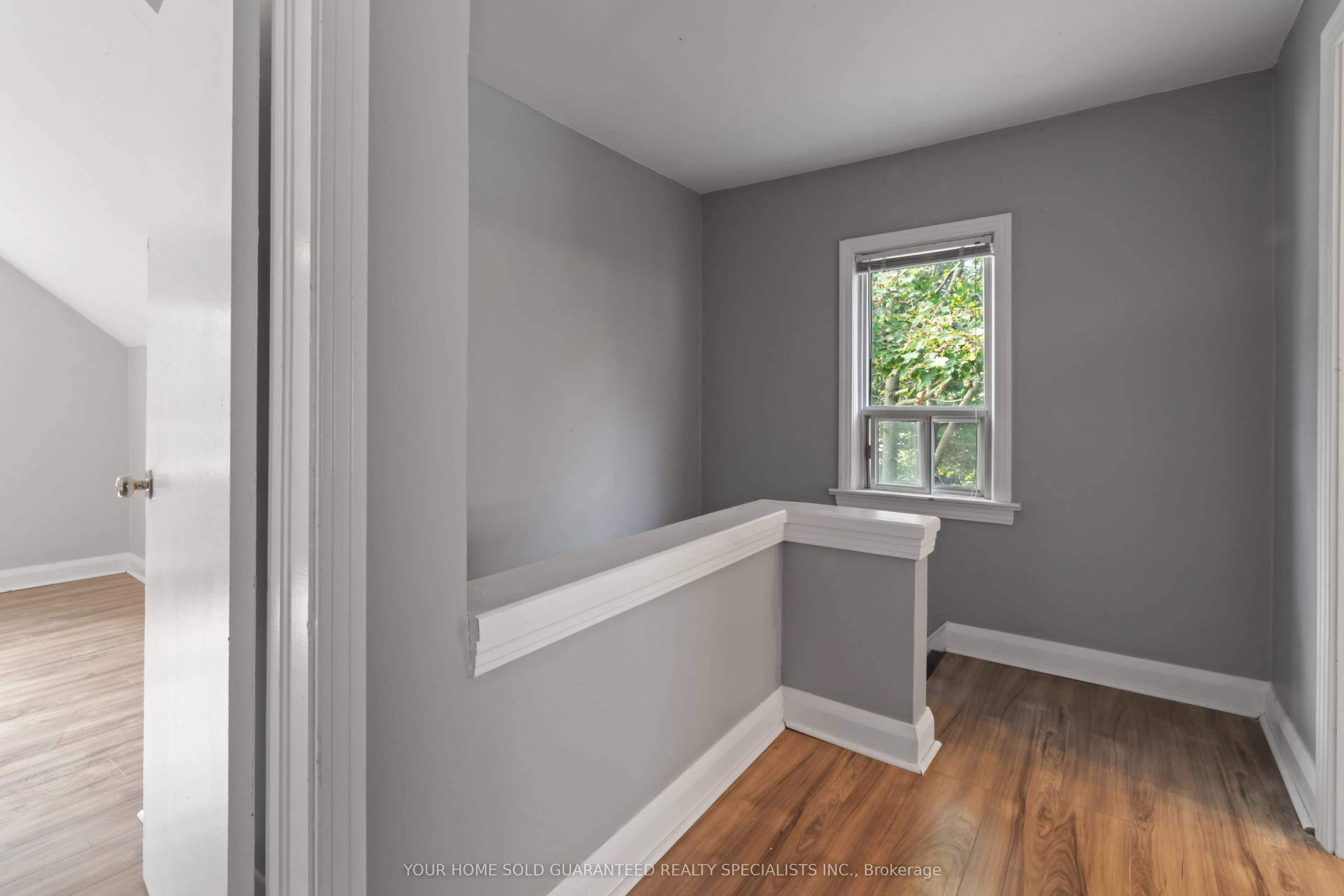 122 Gurnett Street