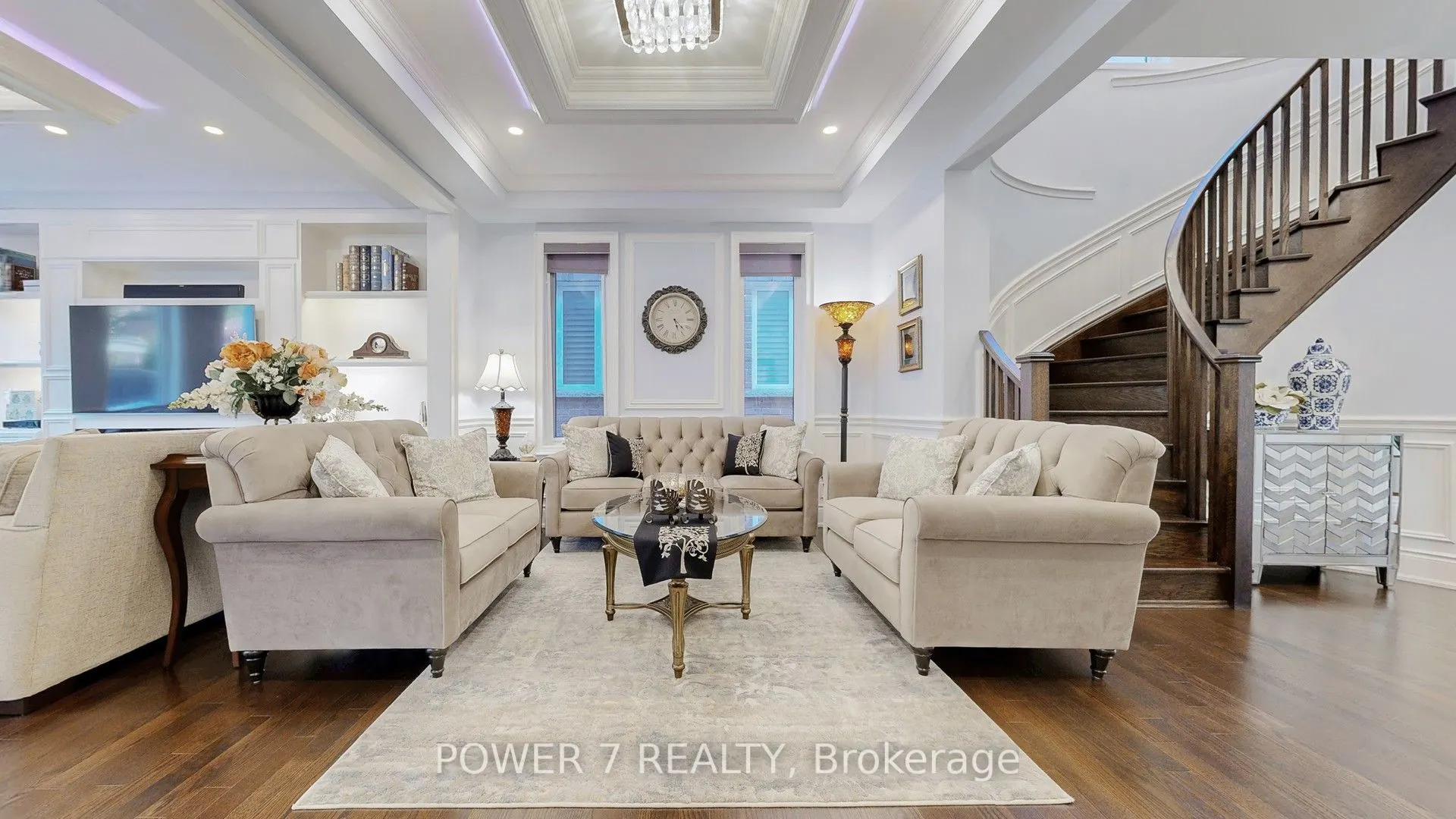 241 Degraaf Crescent