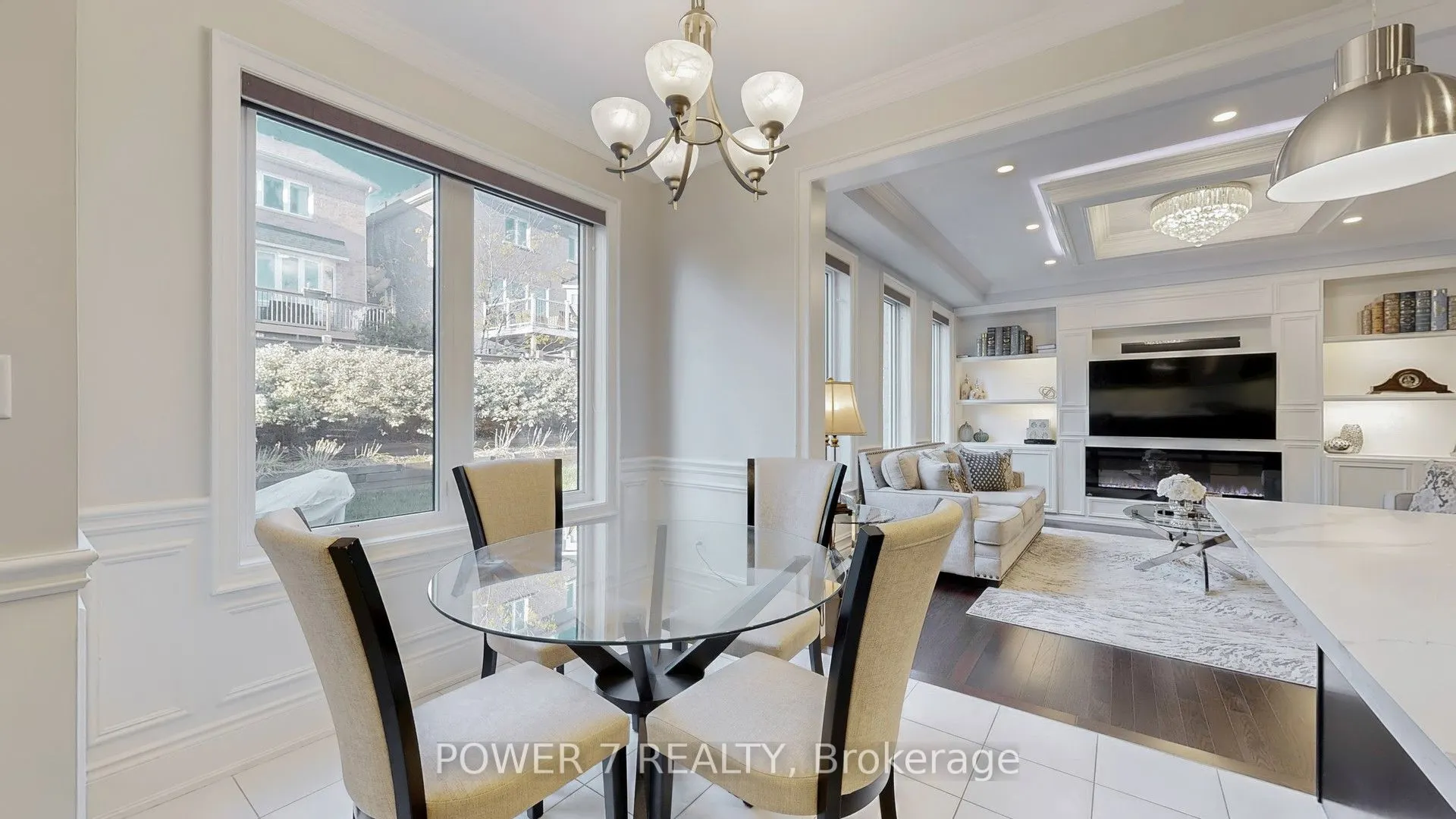 241 Degraaf Crescent
