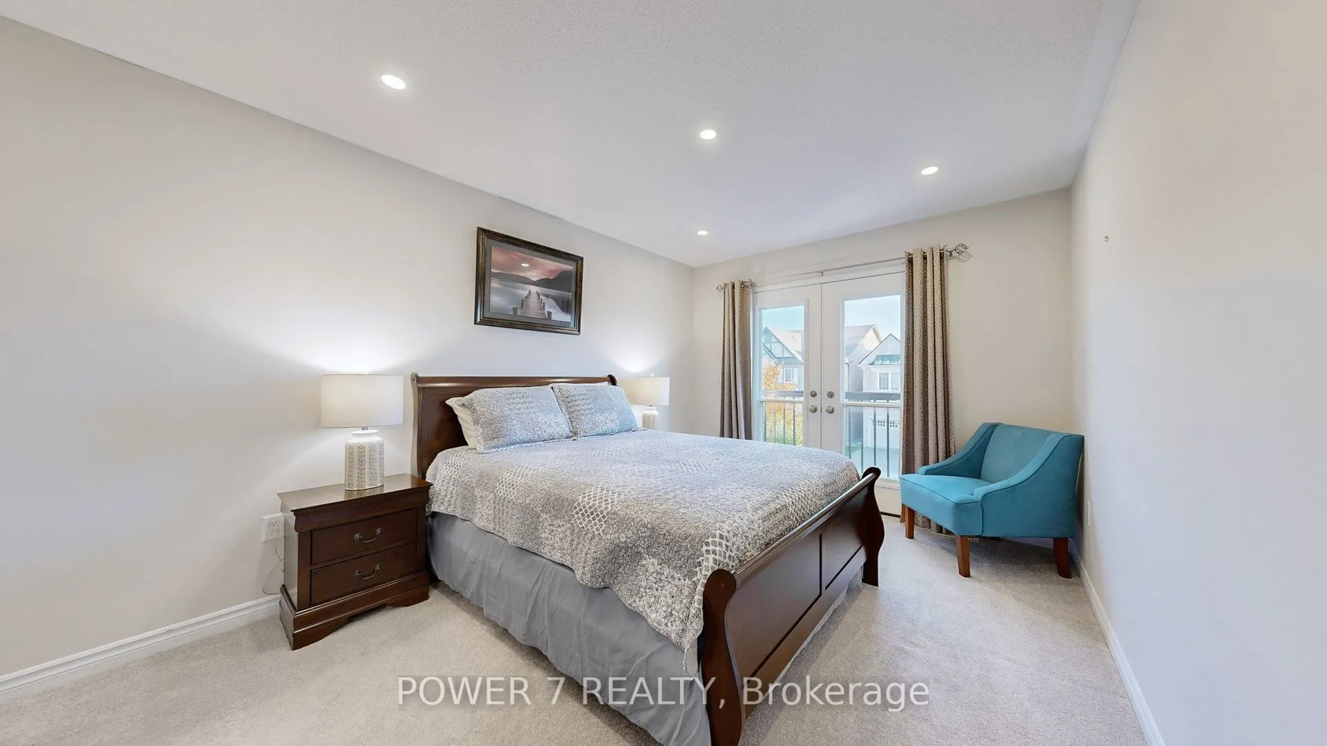 241 Degraaf Crescent