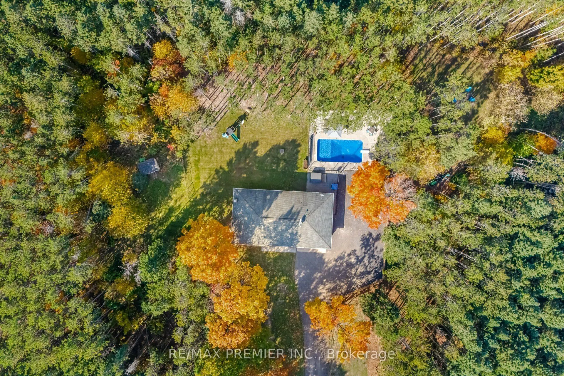 4904 10th Side Road