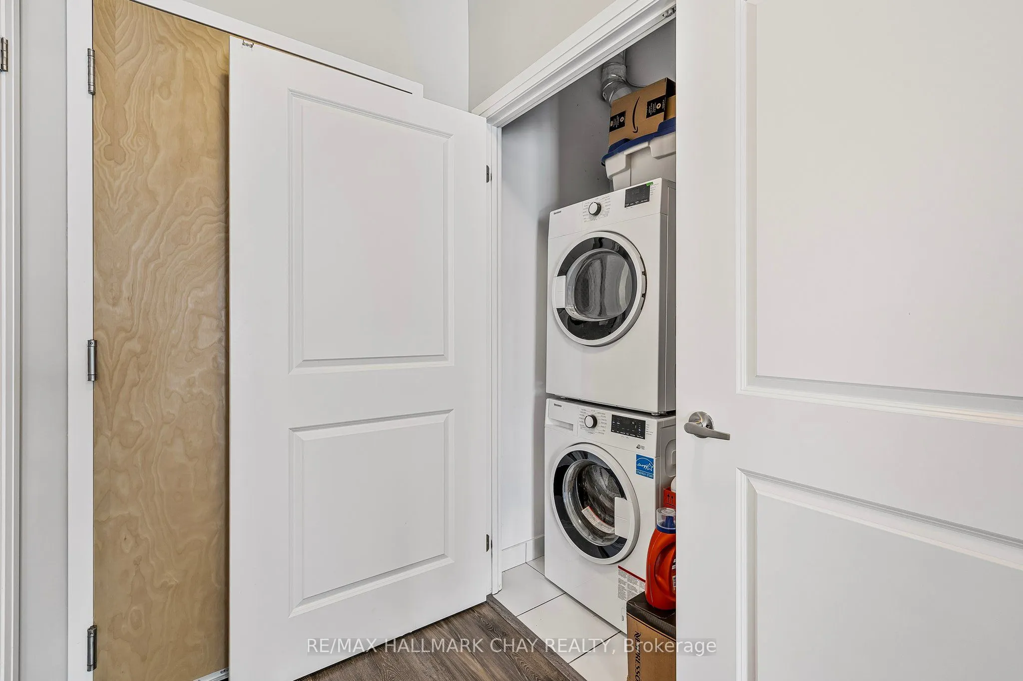 64 Queen Street S, #107