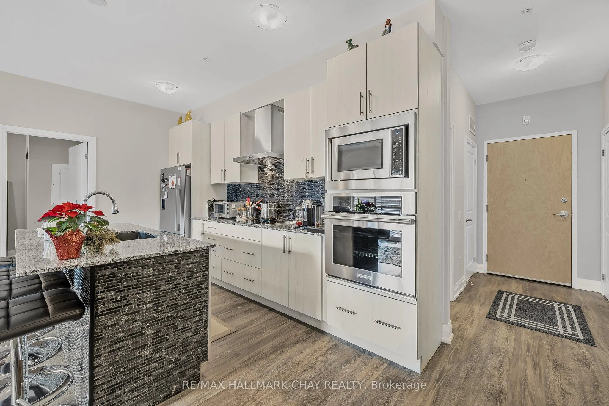 64 Queen Street S, #107