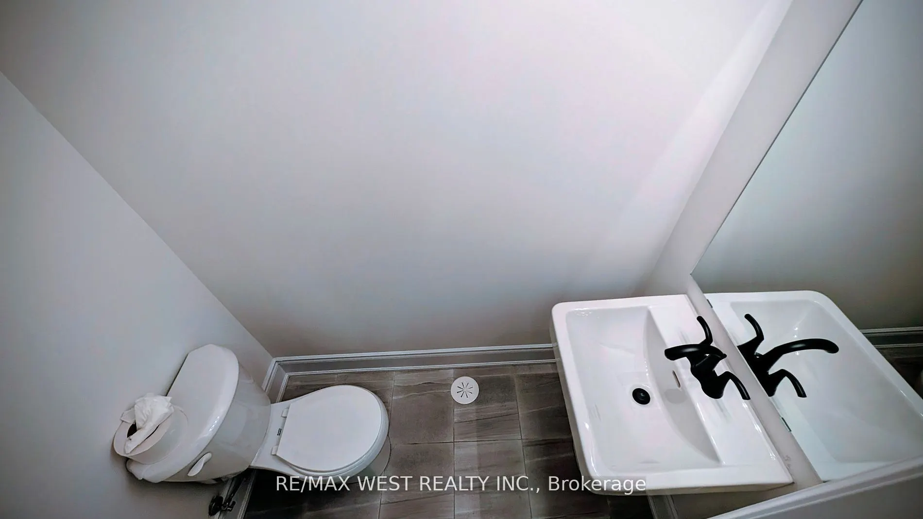 138 Wascana Road