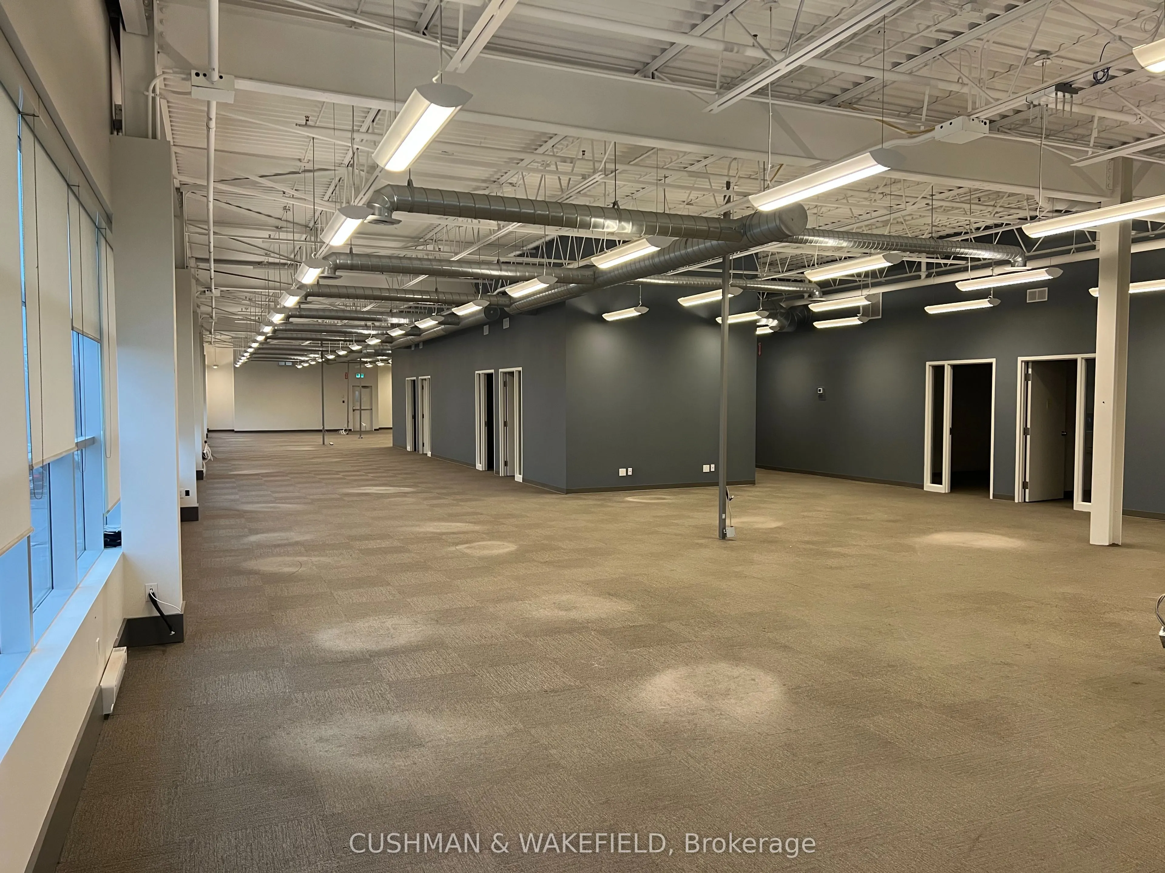 1 Royal Gate Boulevard, #H