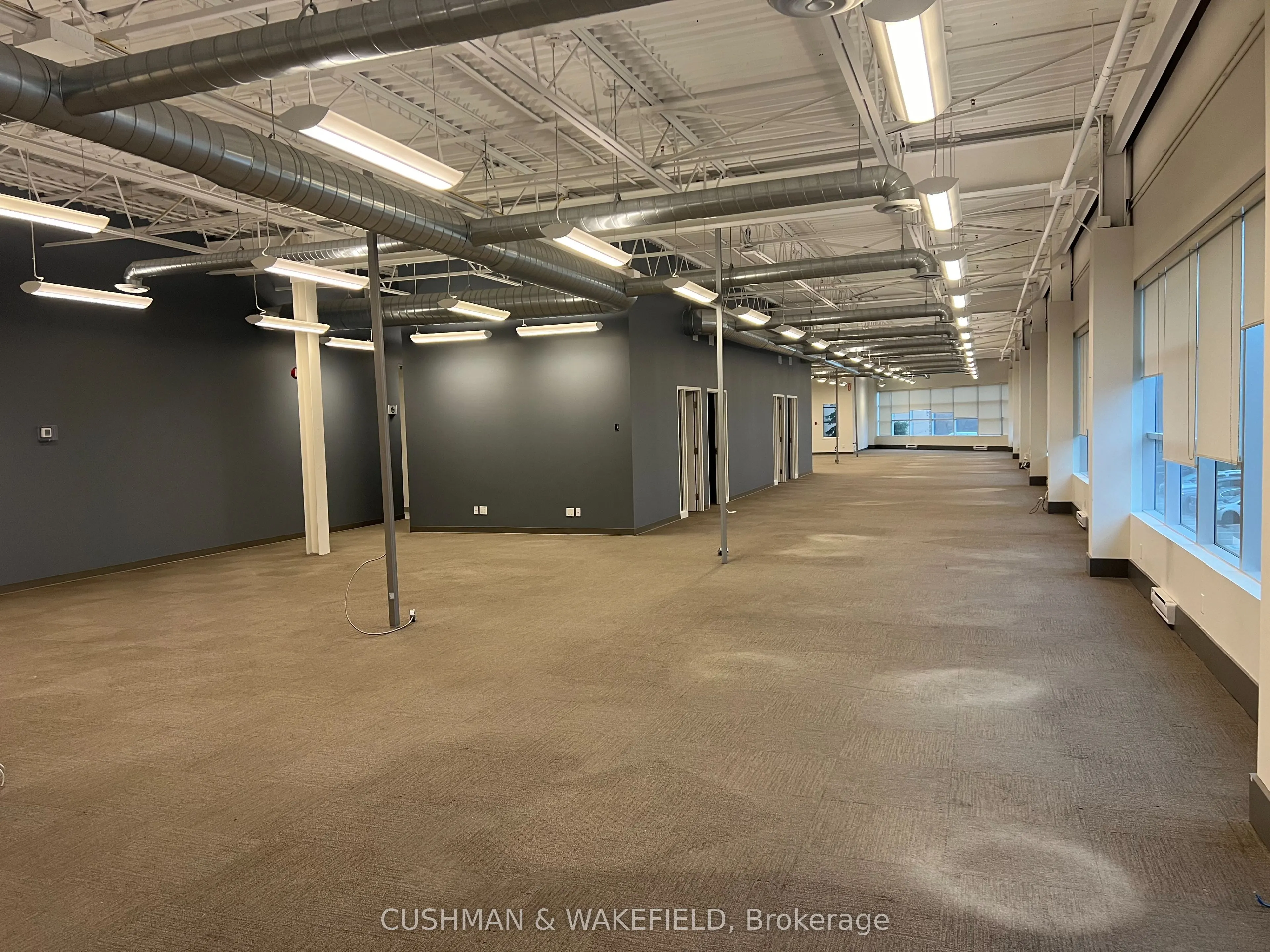 1 Royal Gate Boulevard, #H