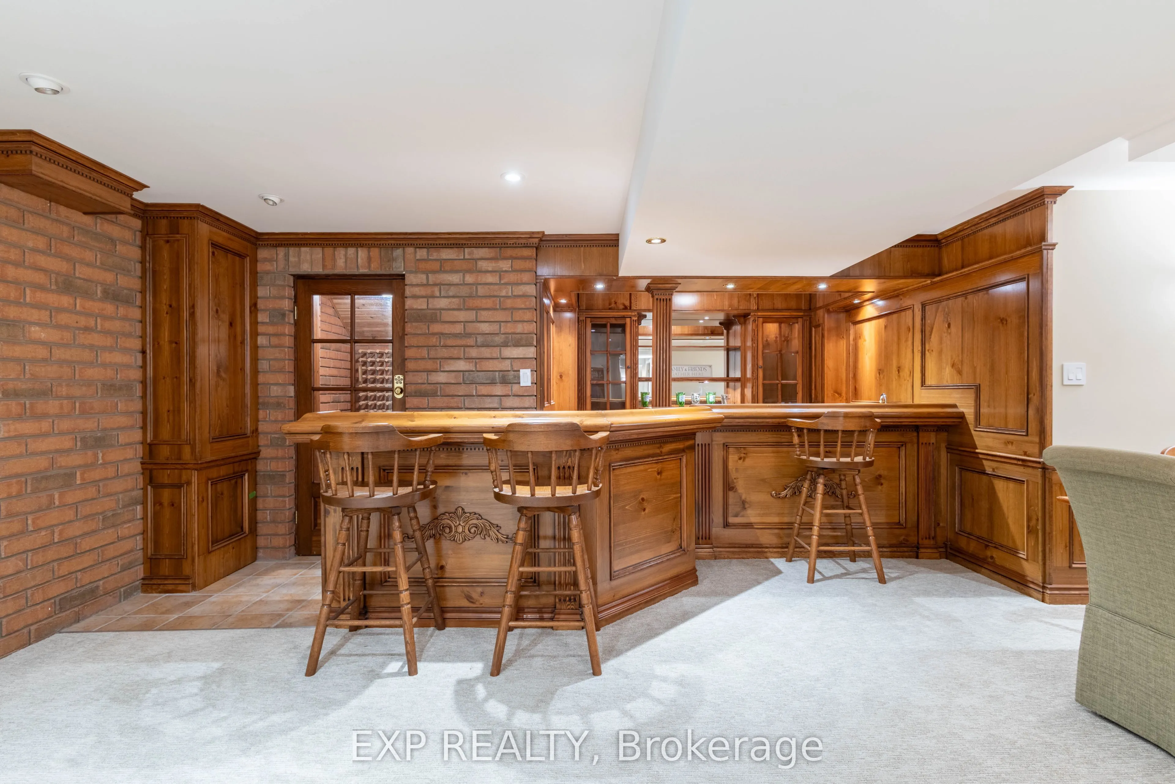 85 Willis Drive