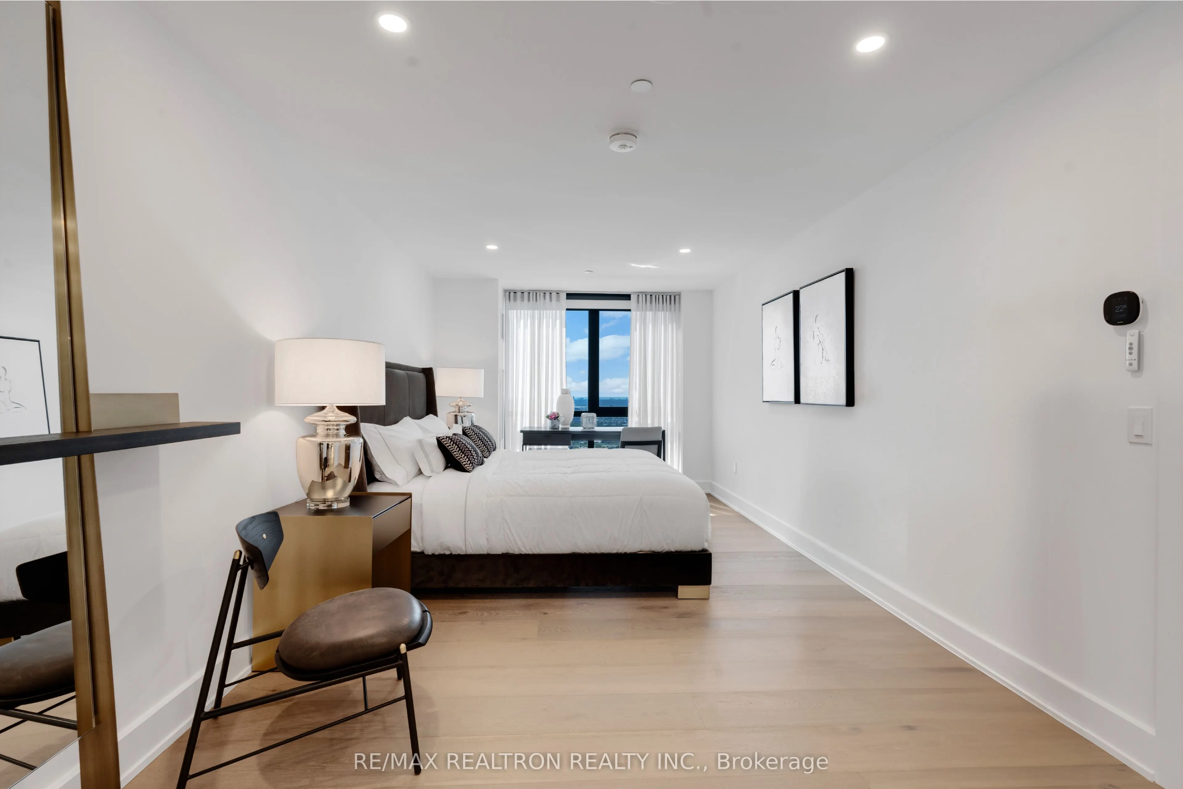 2916 Highway 7 Road, #PENTHOUSE - 3803