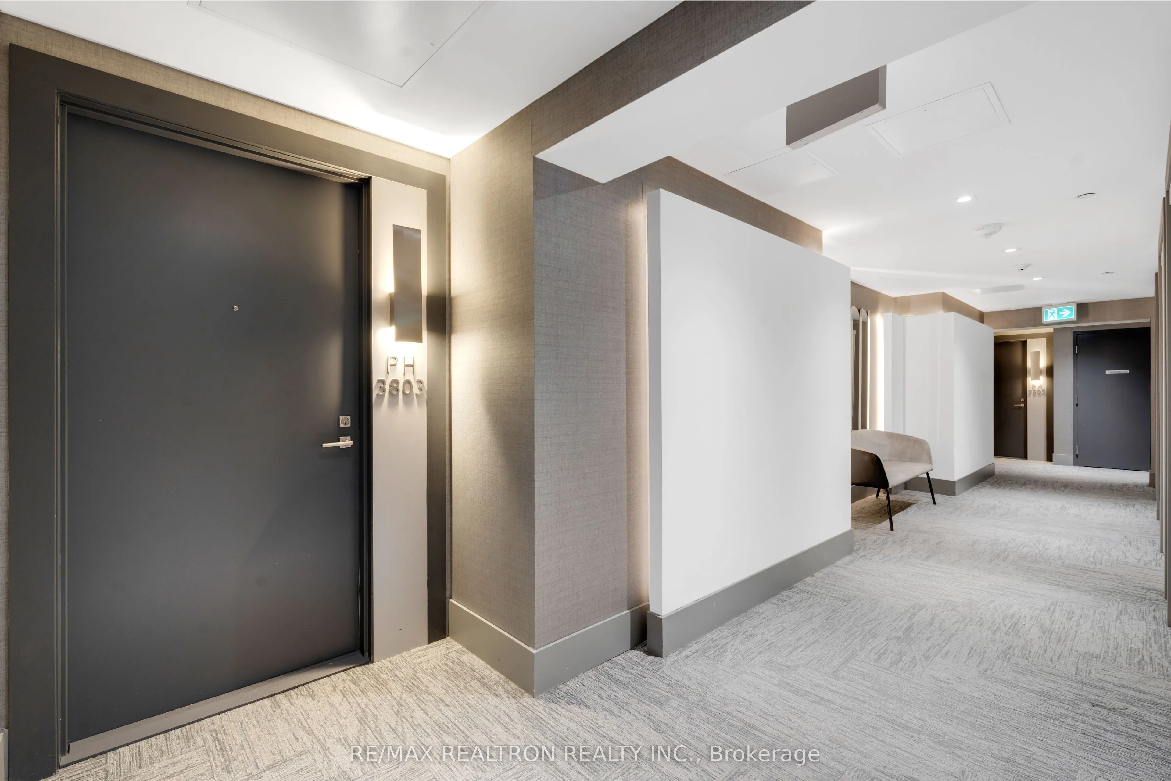 2916 Highway 7 Road, #PENTHOUSE - 3803
