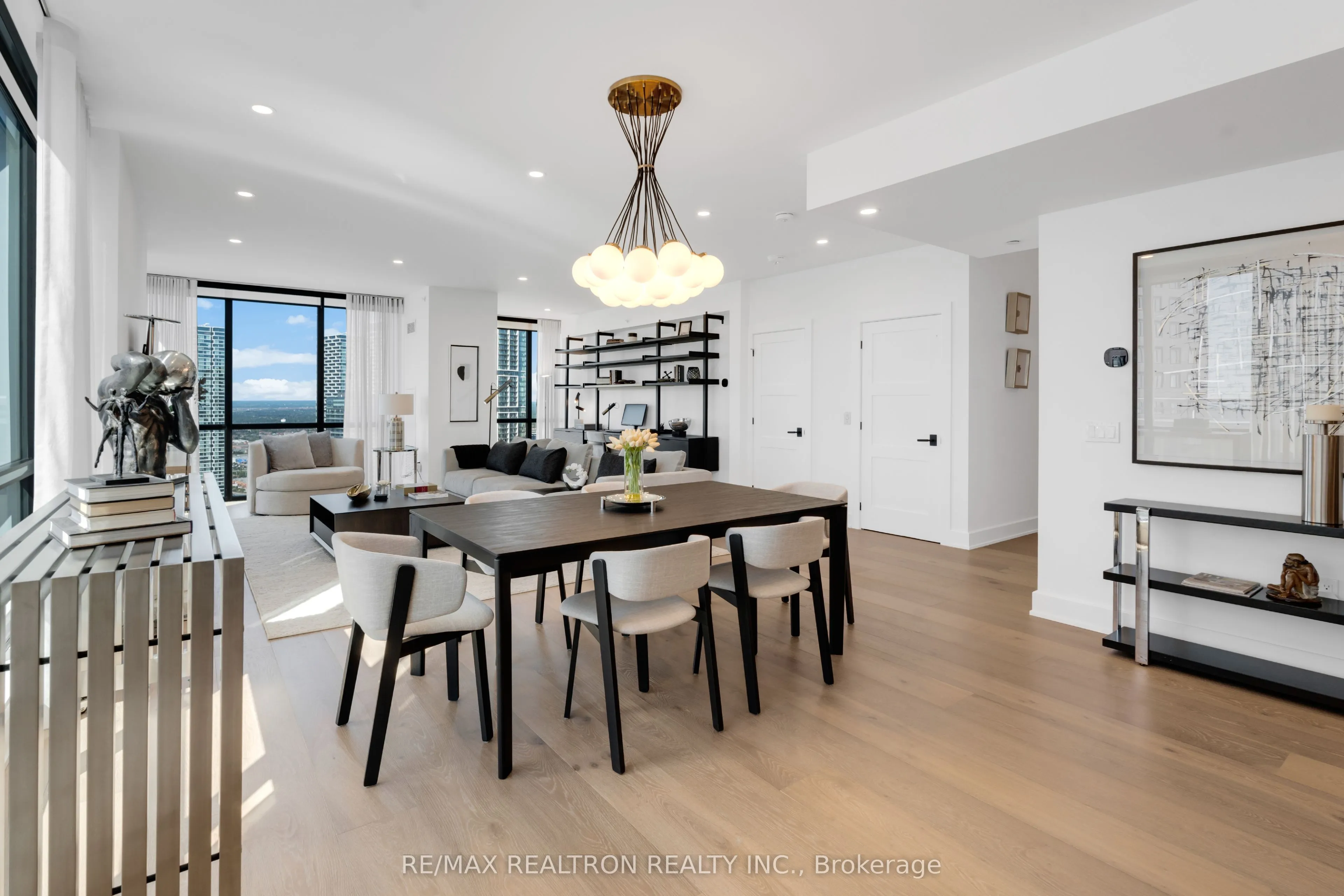 2916 Highway 7 Road, #PENTHOUSE - 3803
