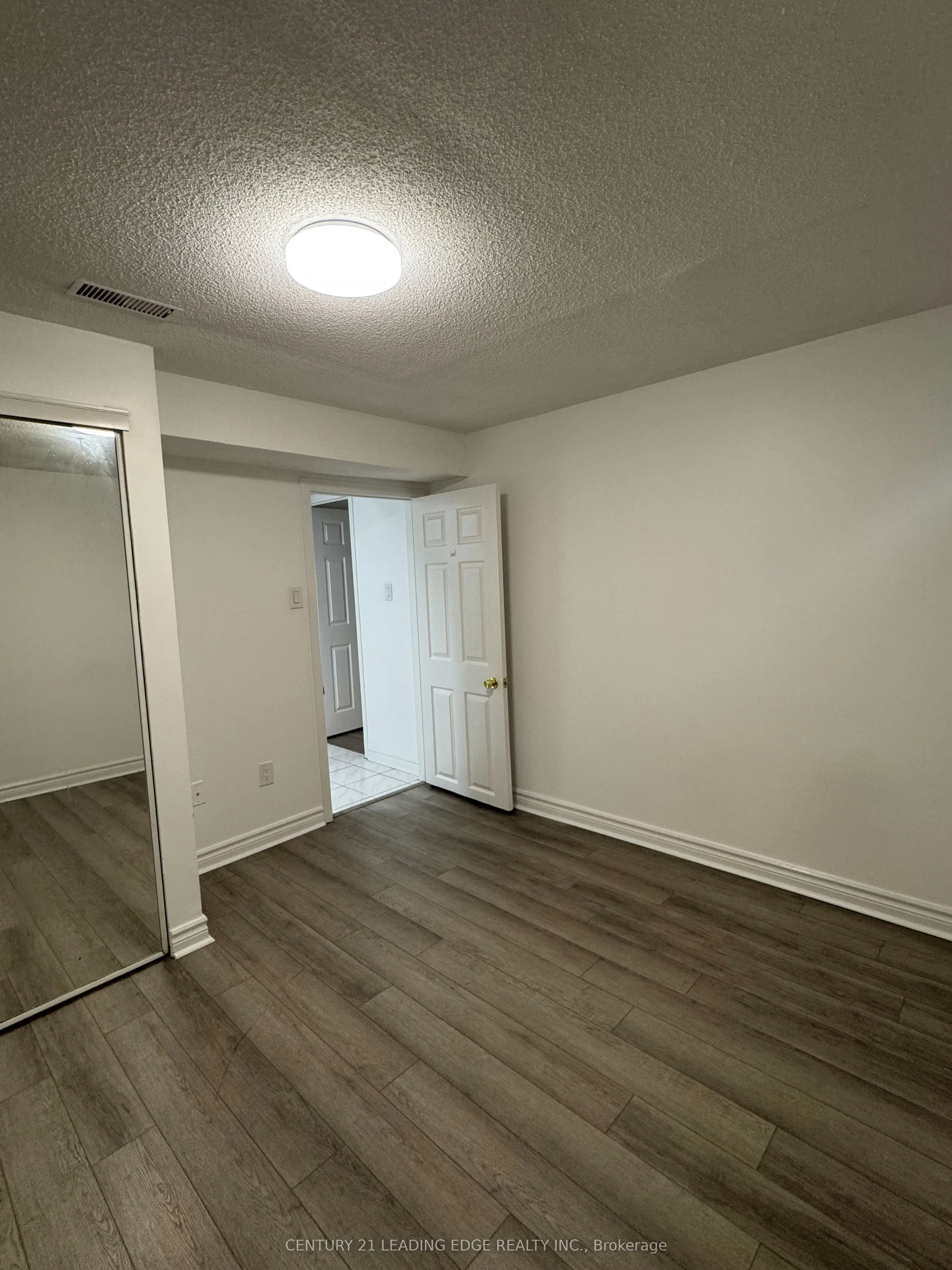 18 COLERAINE Avenue, #BSMT