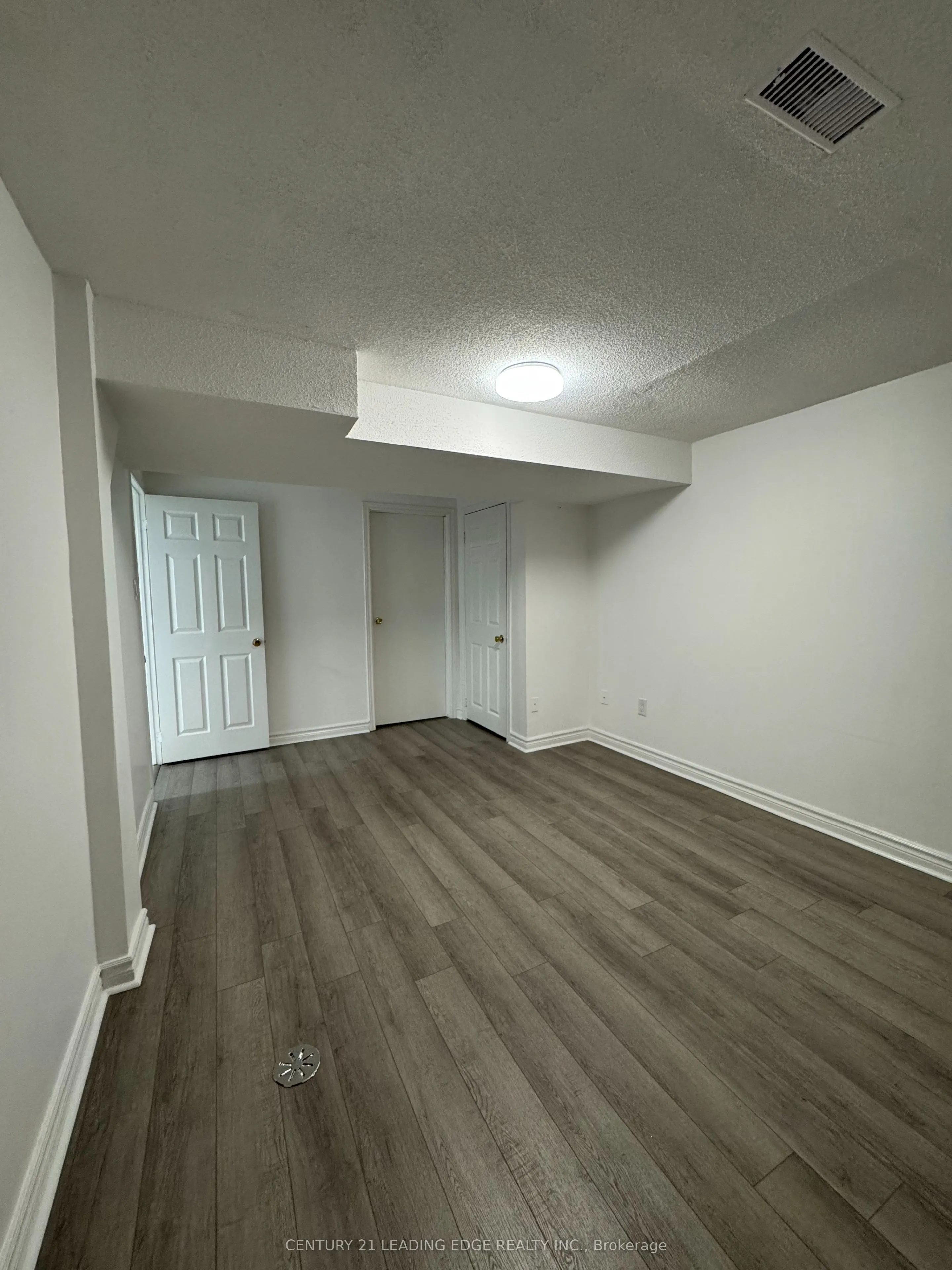 18 COLERAINE Avenue, #BSMT