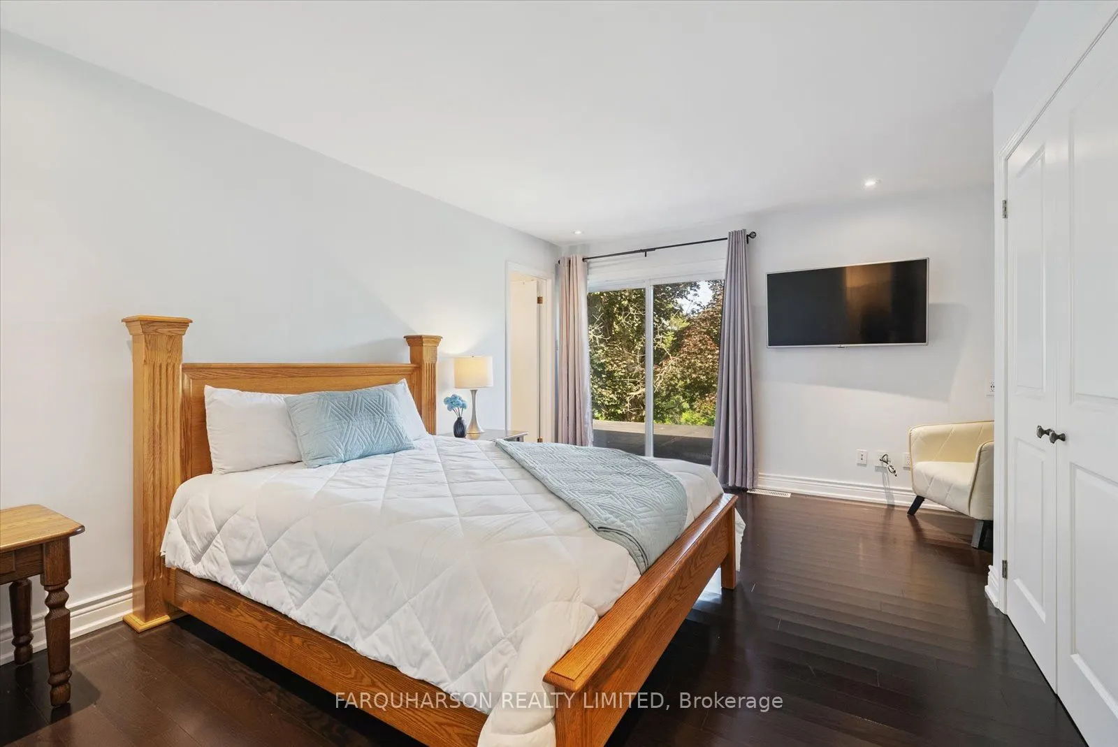 360 Ashworth Road