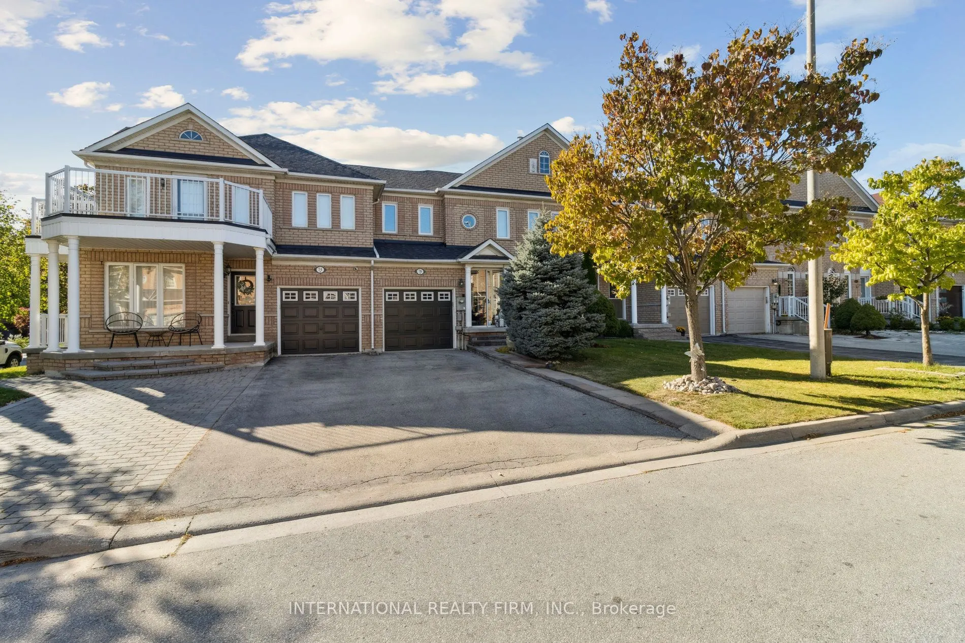 76 Timberwolf Crescent