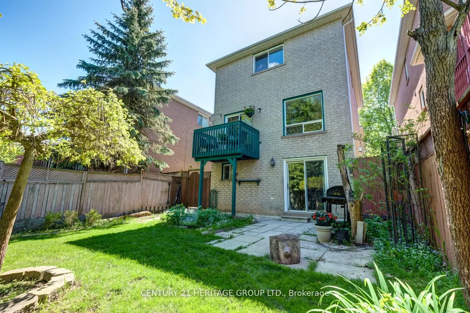 431 Carruthers Avenue