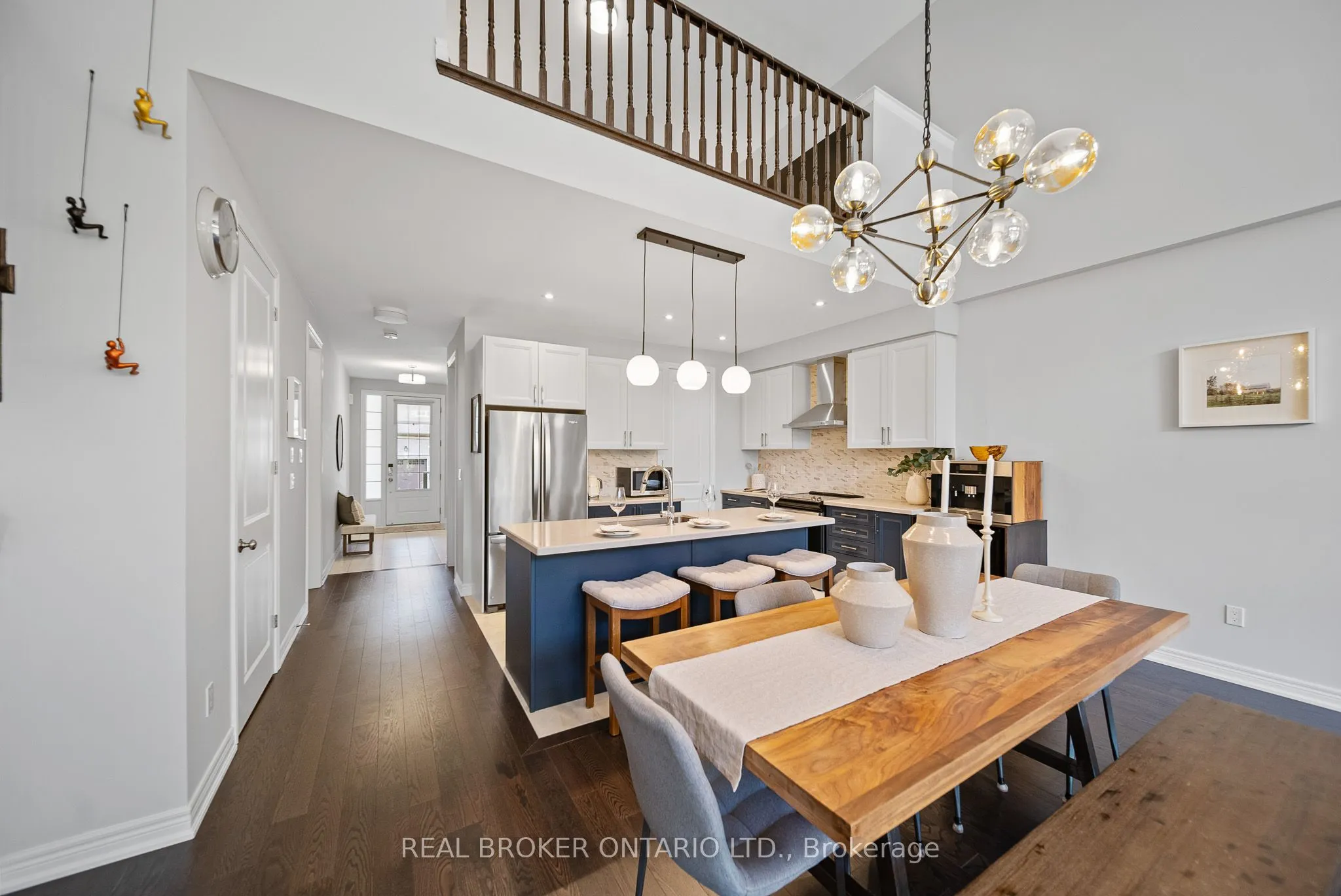 11 Howard Williams Court
