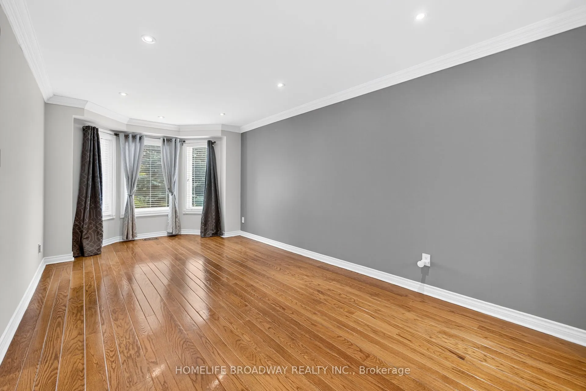 25 Westminster Drive