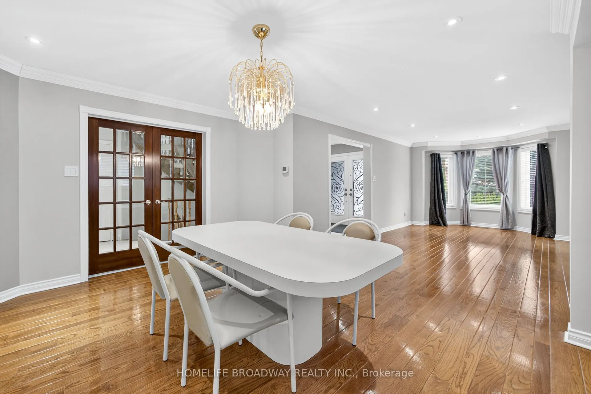 25 Westminster Drive