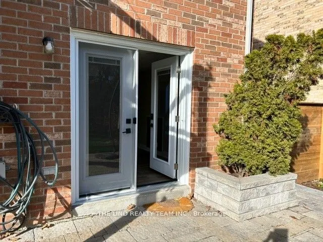 173 Roselena Drive