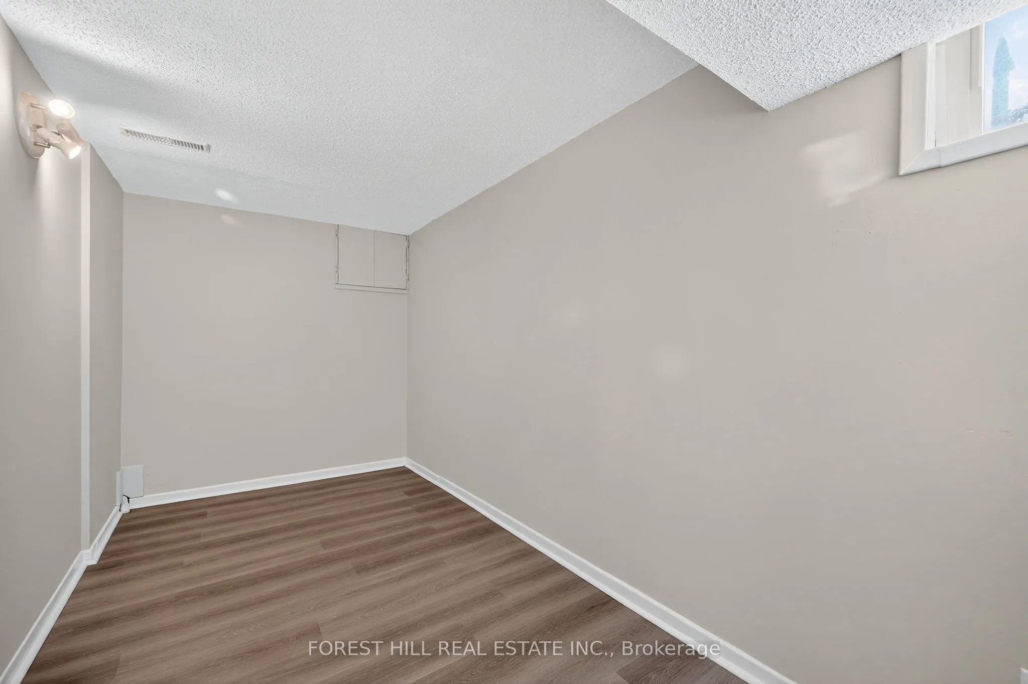 157 Septonne Avenue