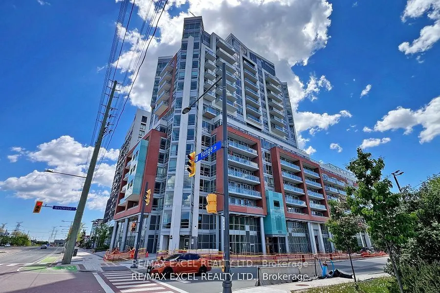 8888 Yonge Street, #318