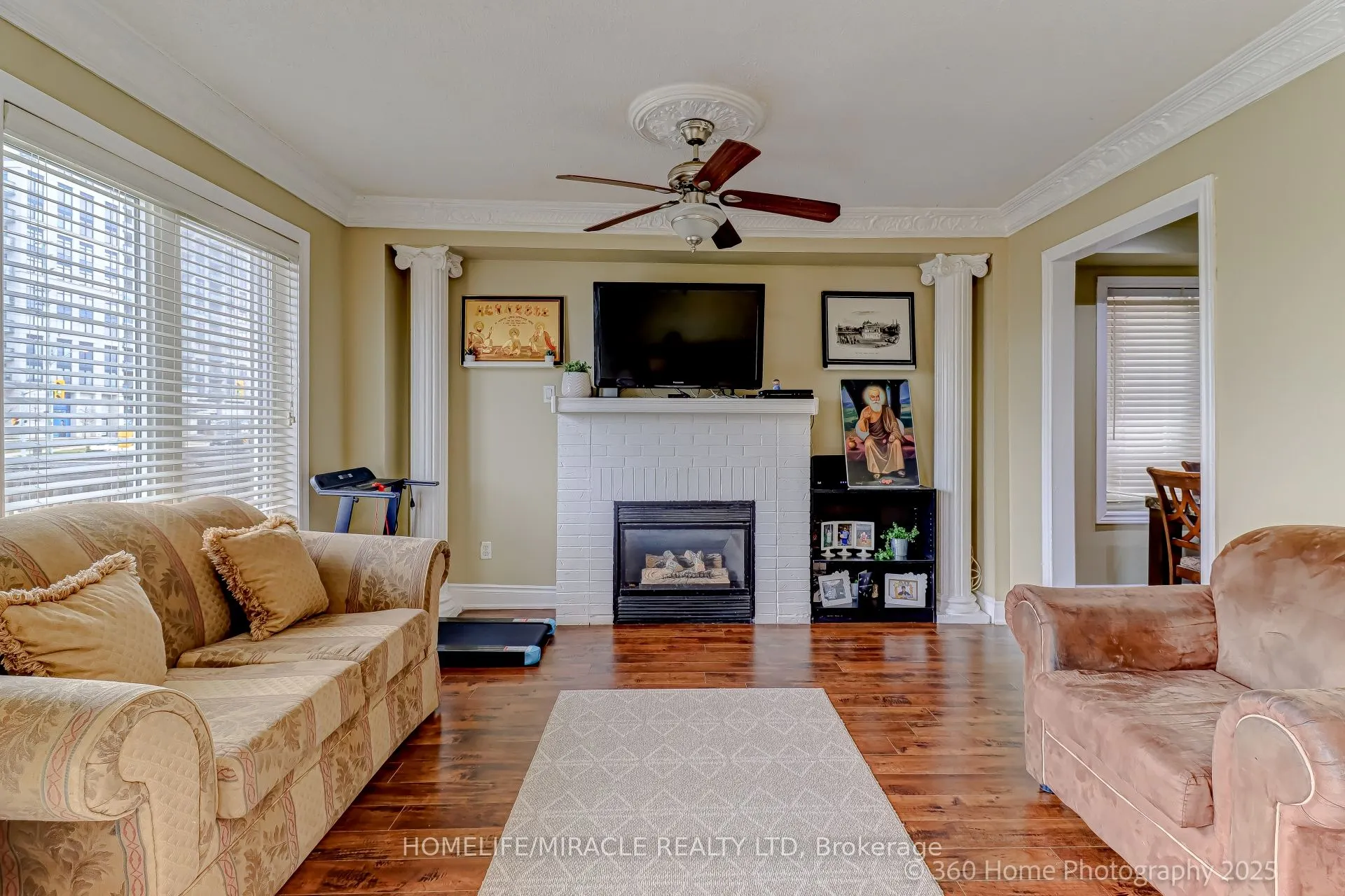 7 Creekwood Court
