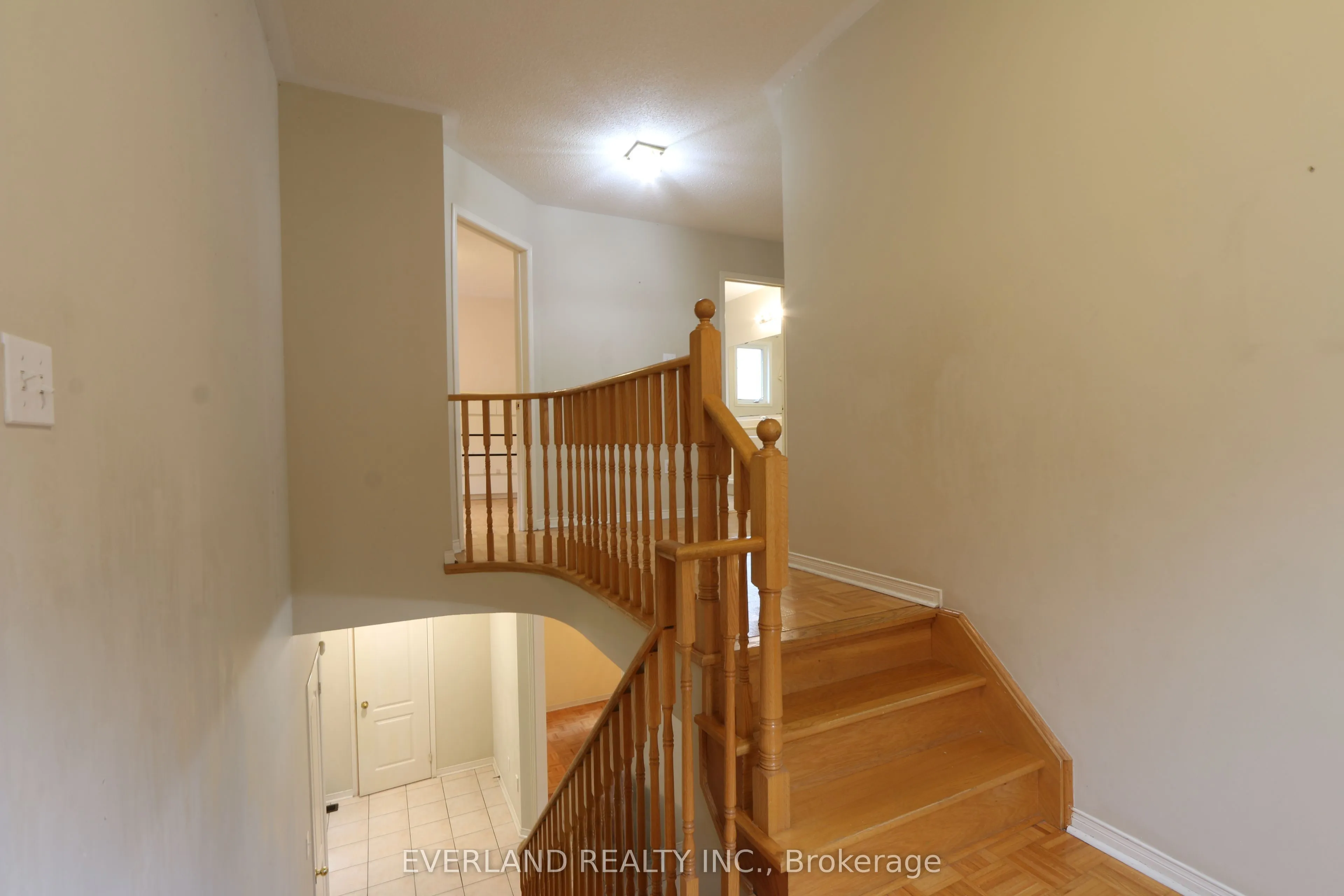 49 Falling River Drive, #Upper
