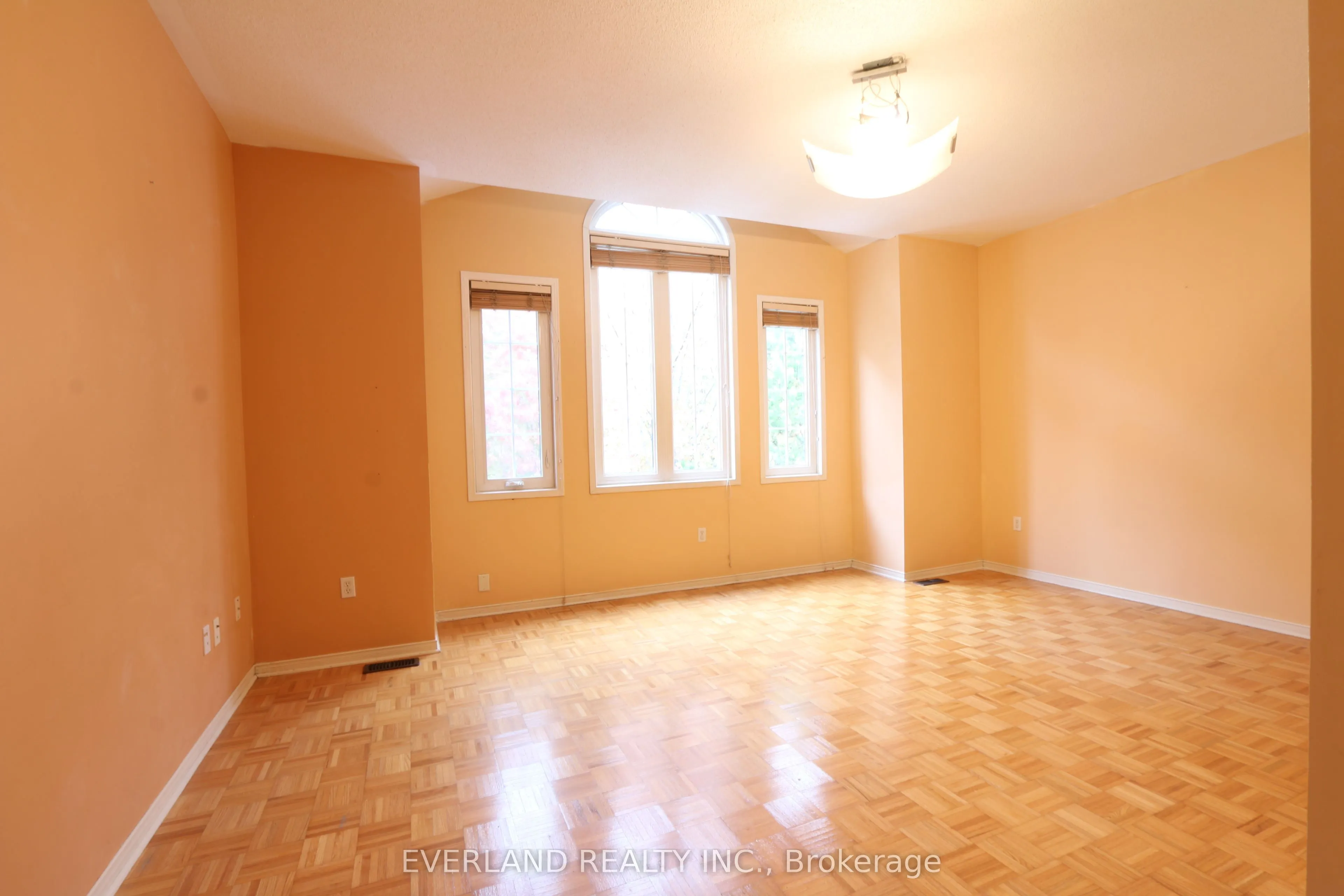 49 Falling River Drive, #Upper