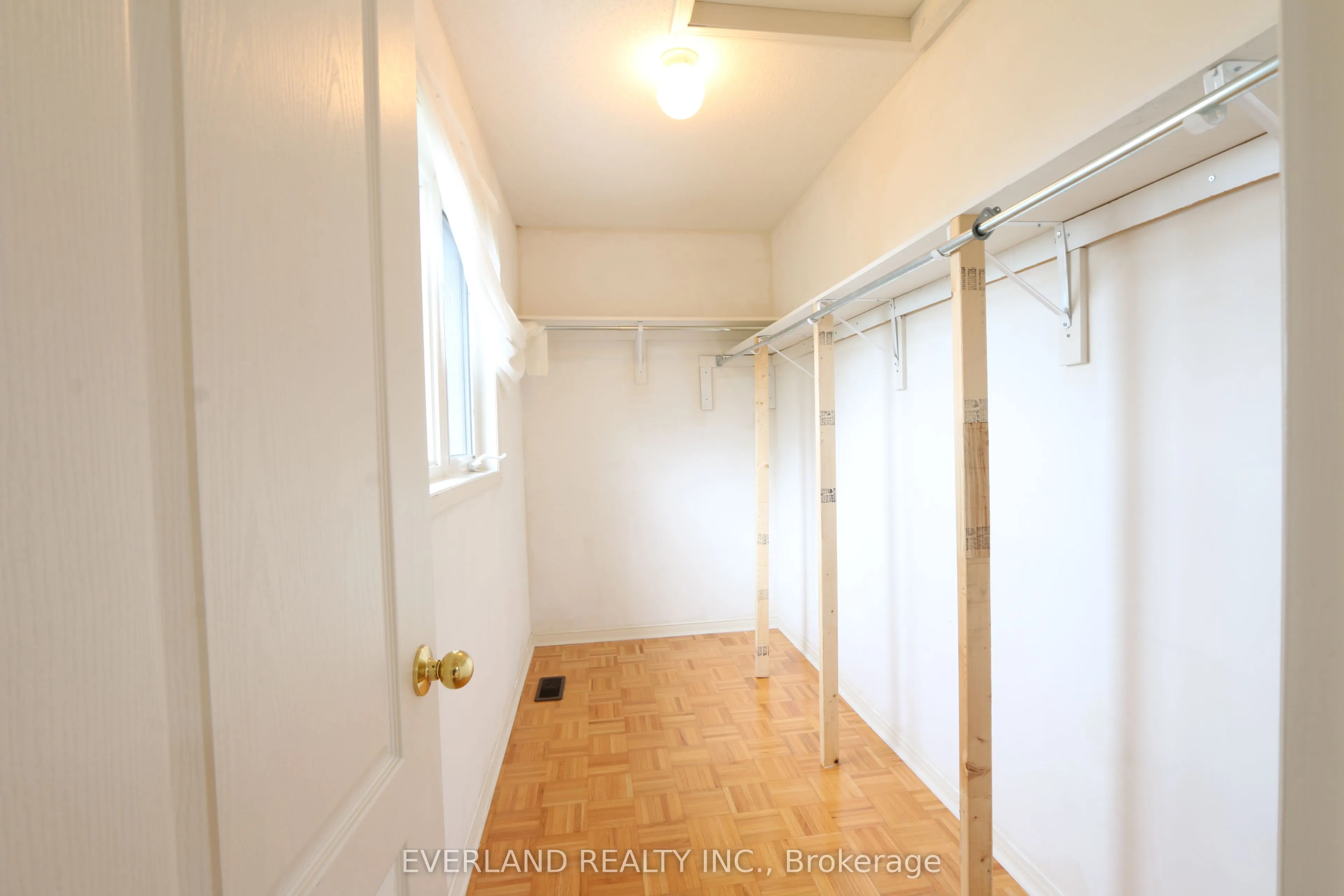 49 Falling River Drive, #Upper