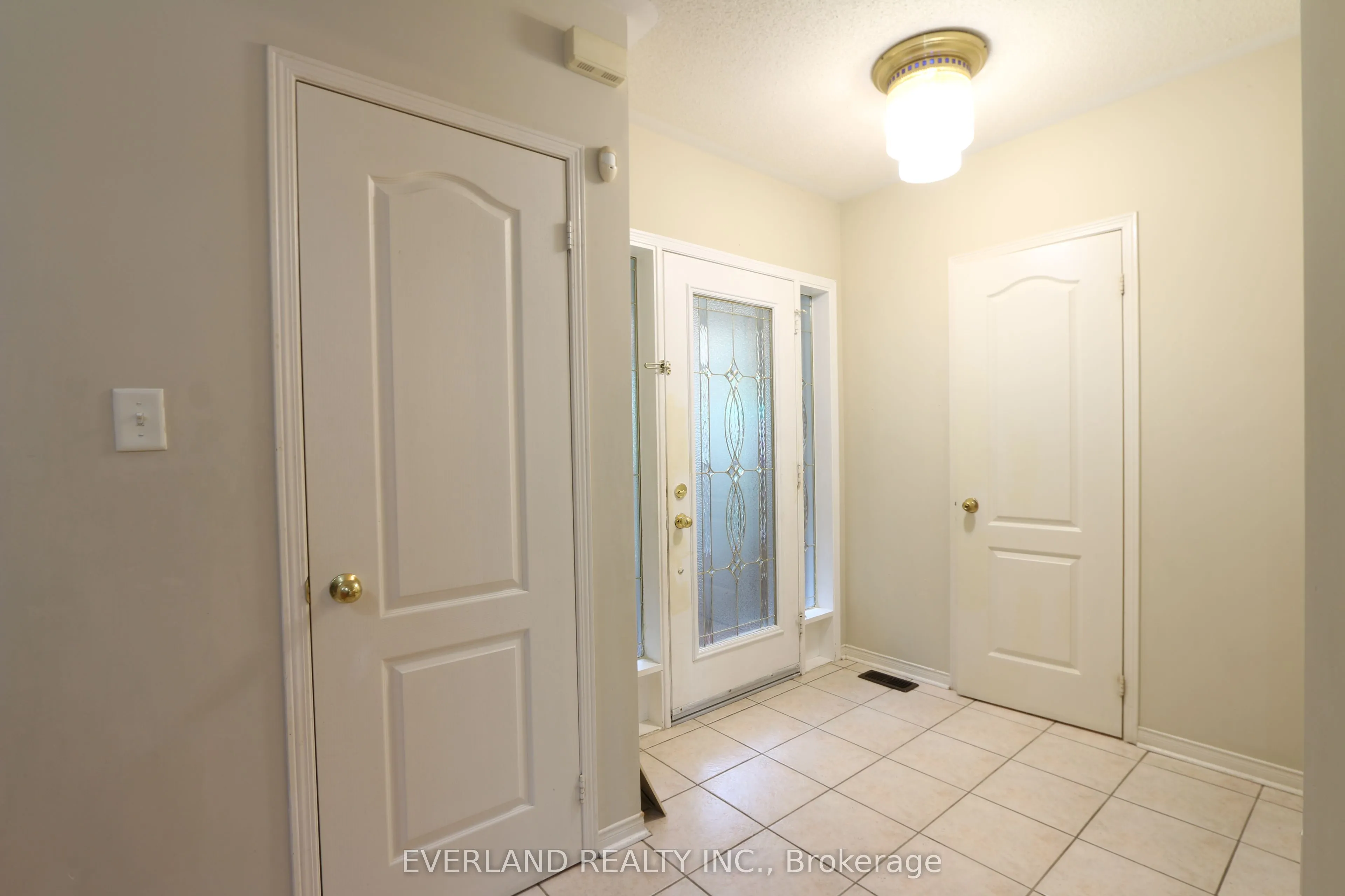 49 Falling River Drive, #Upper