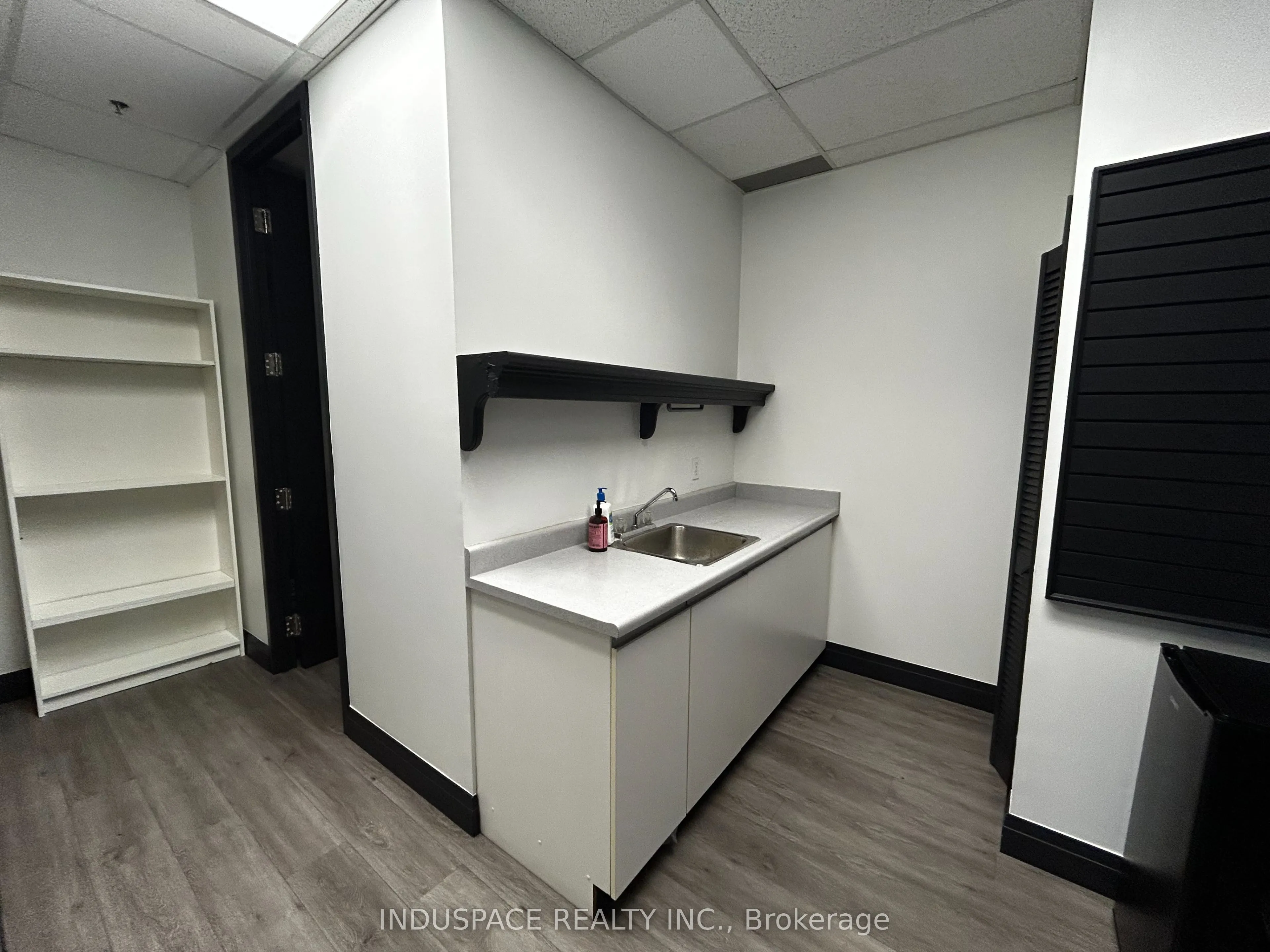 40 Vogell Road, ##4