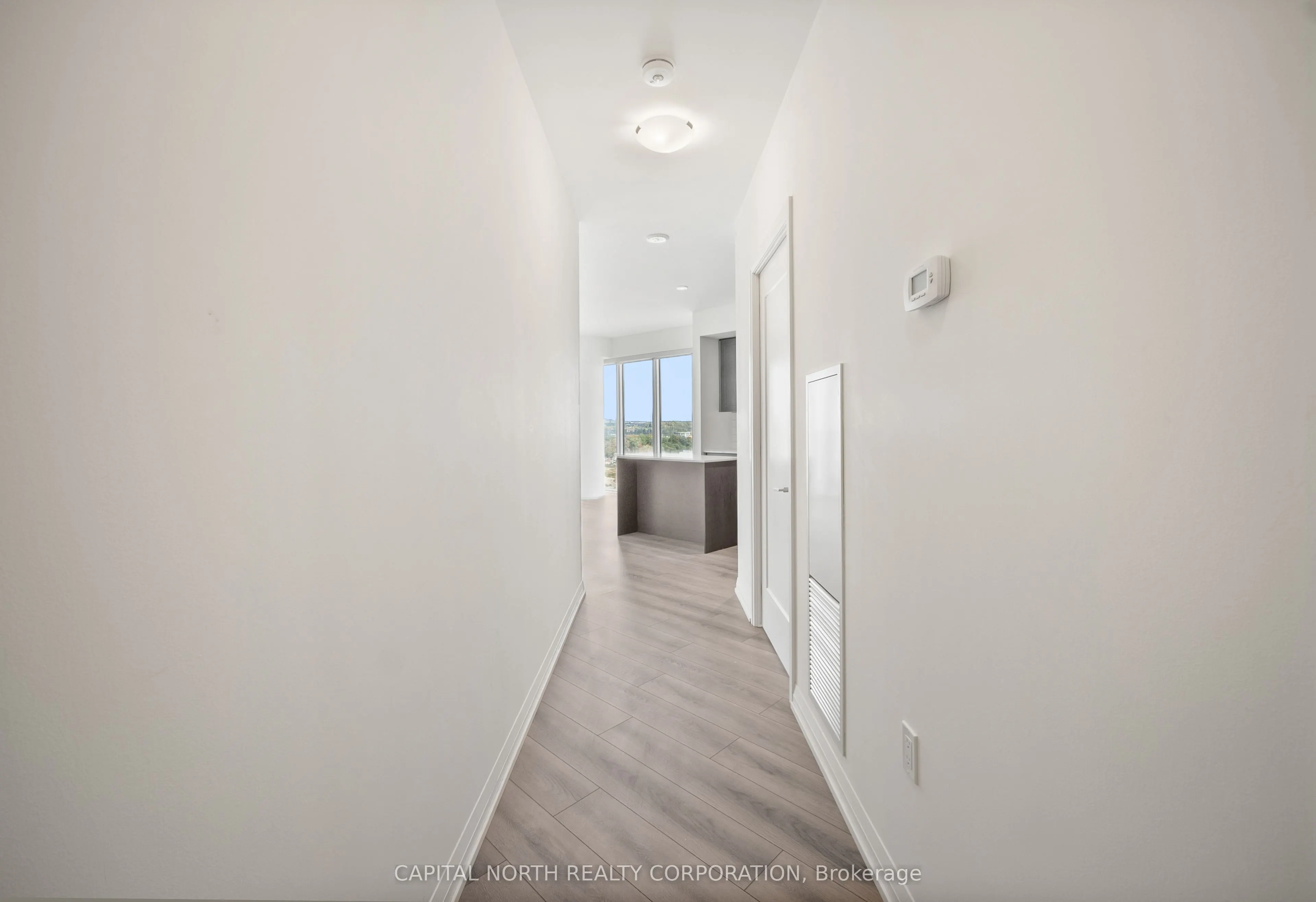 9000 Jane Street, #911