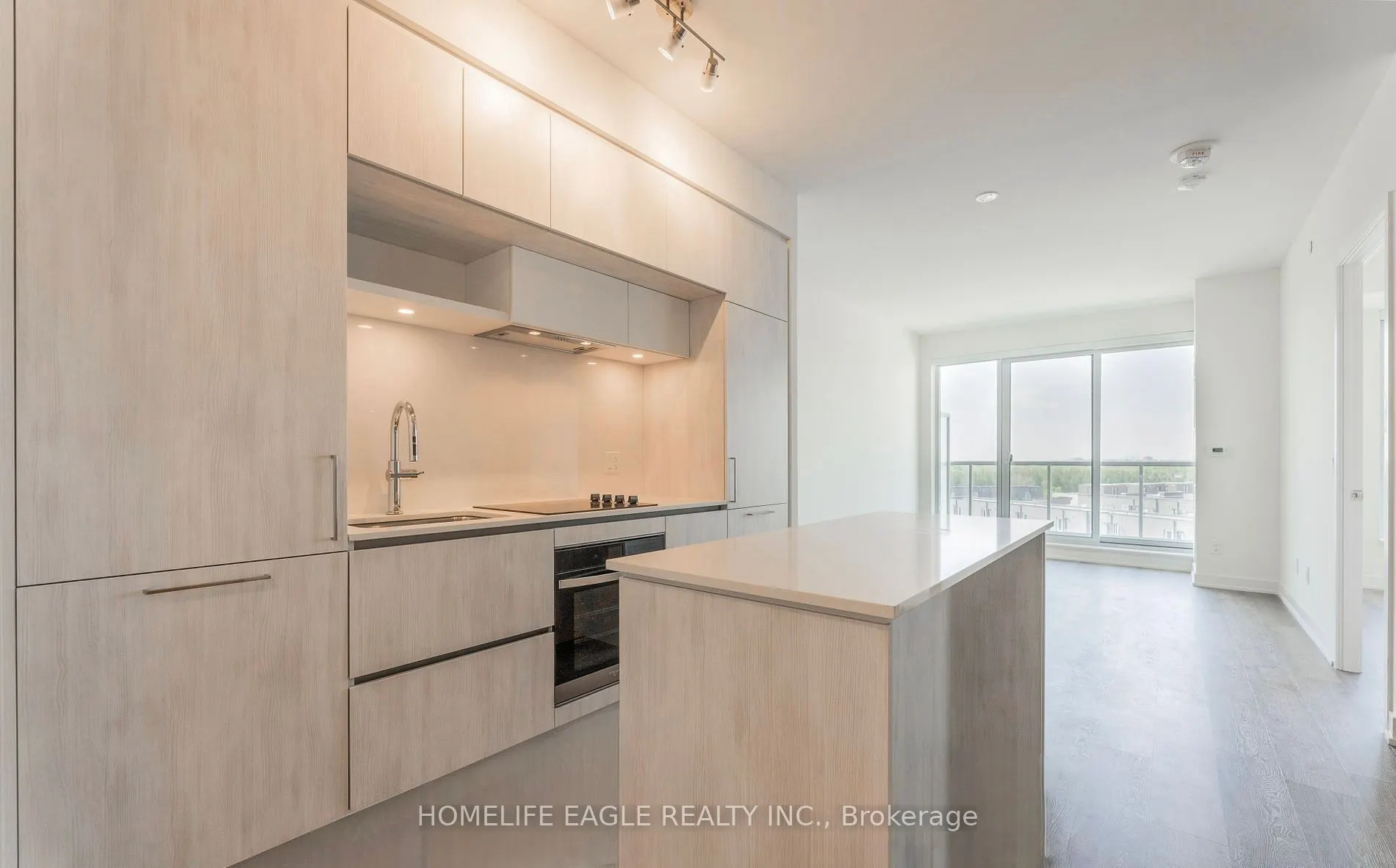 6 David Eyer Road, #314