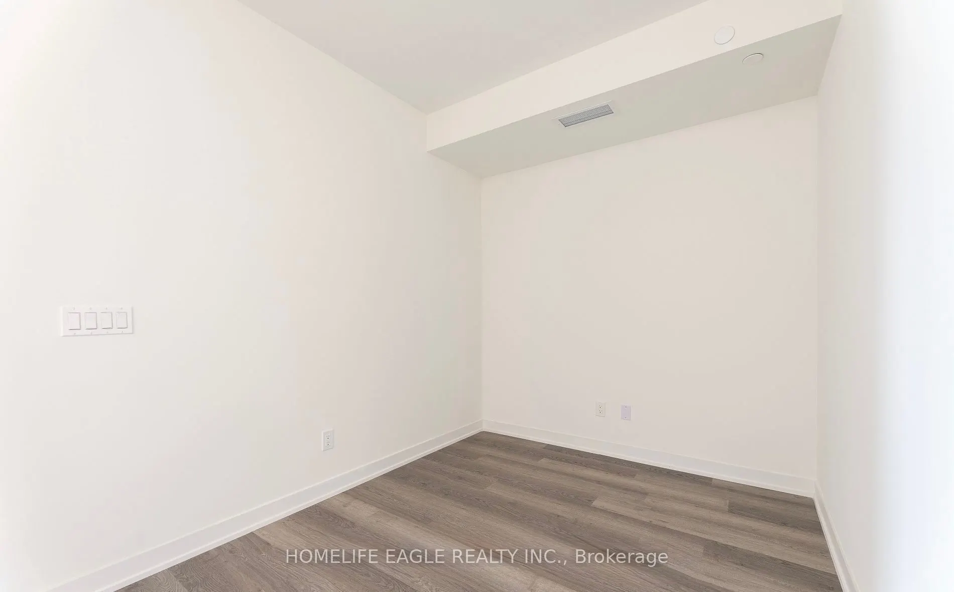 6 David Eyer Road, #314