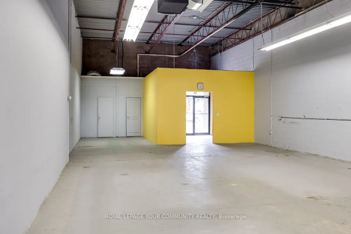 255 Industrial Parkway S, #4