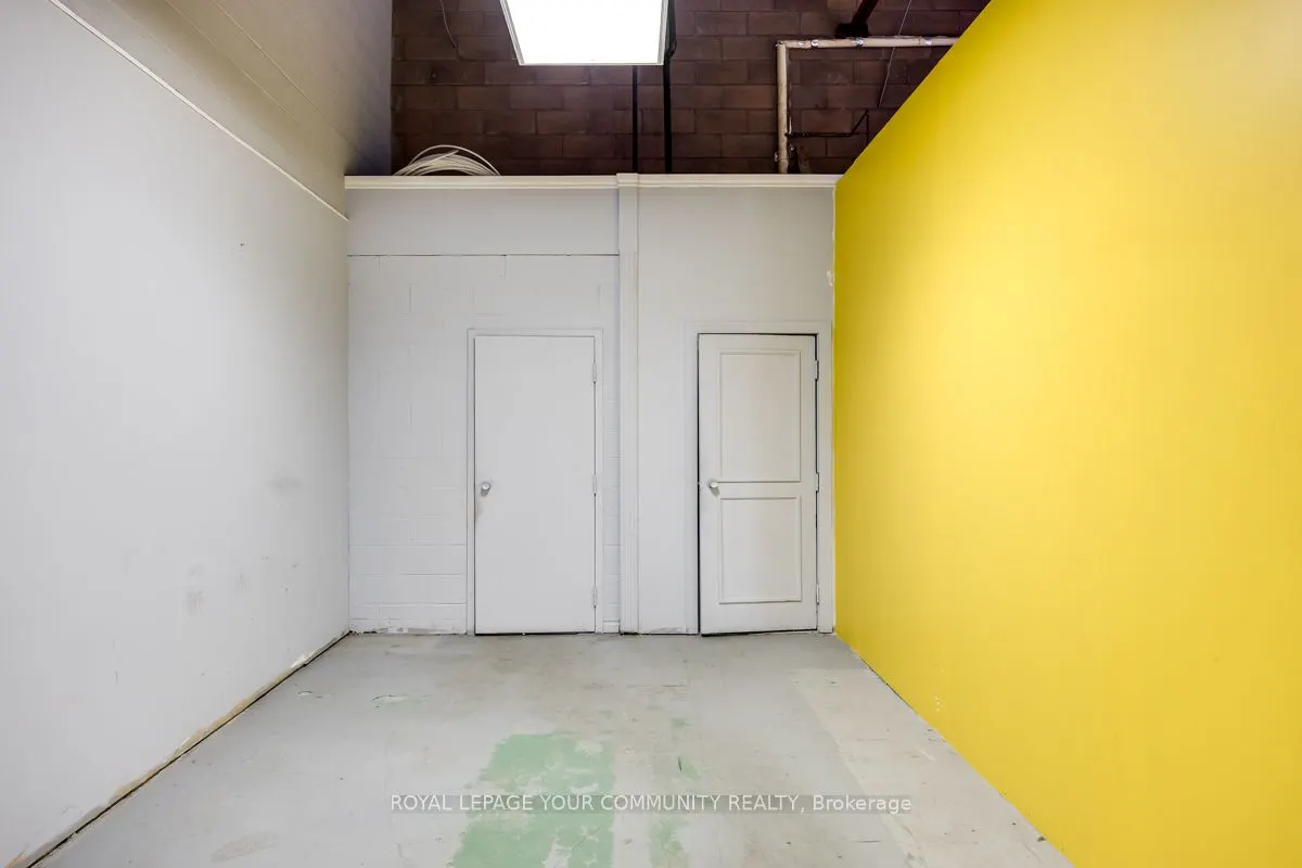 255 Industrial Parkway S, #4