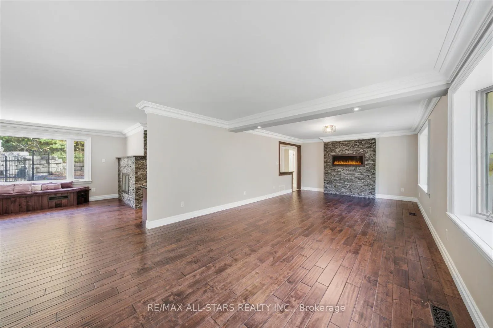40 Algonquin Forest Drive