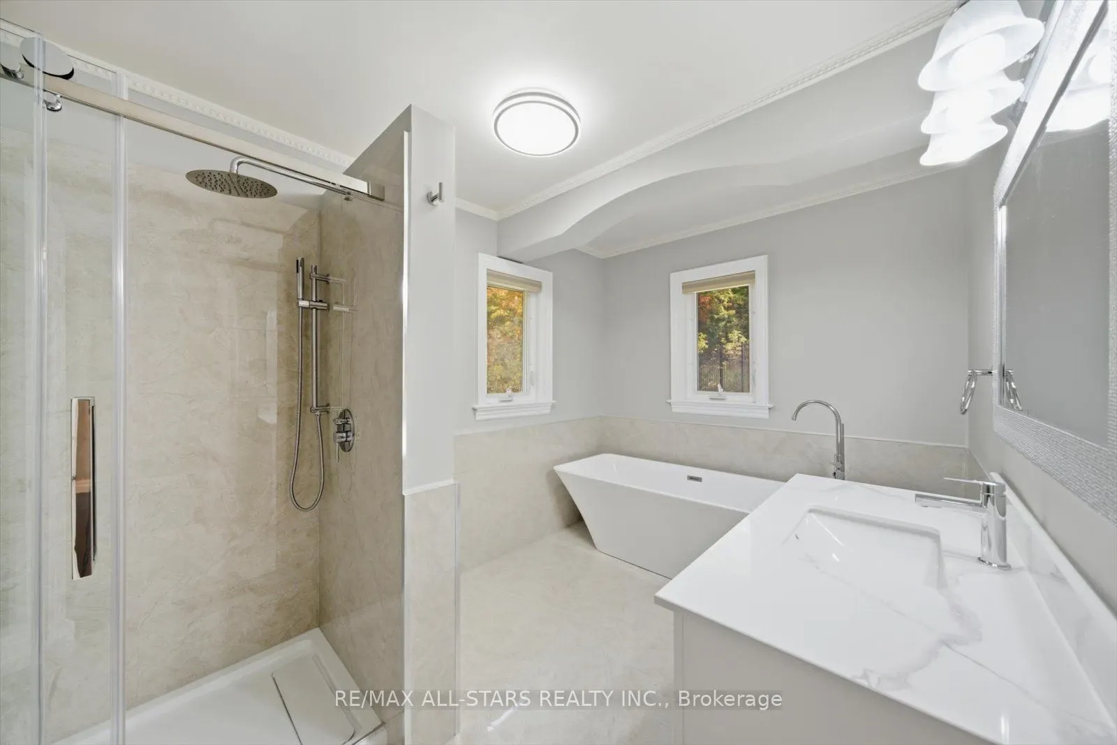 40 Algonquin Forest Drive