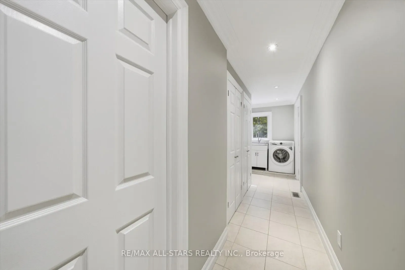 40 Algonquin Forest Drive