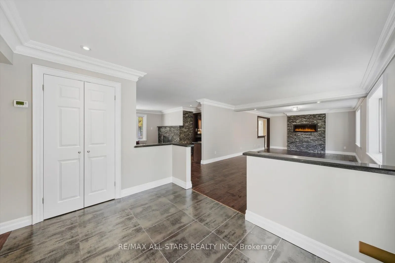 40 Algonquin Forest Drive