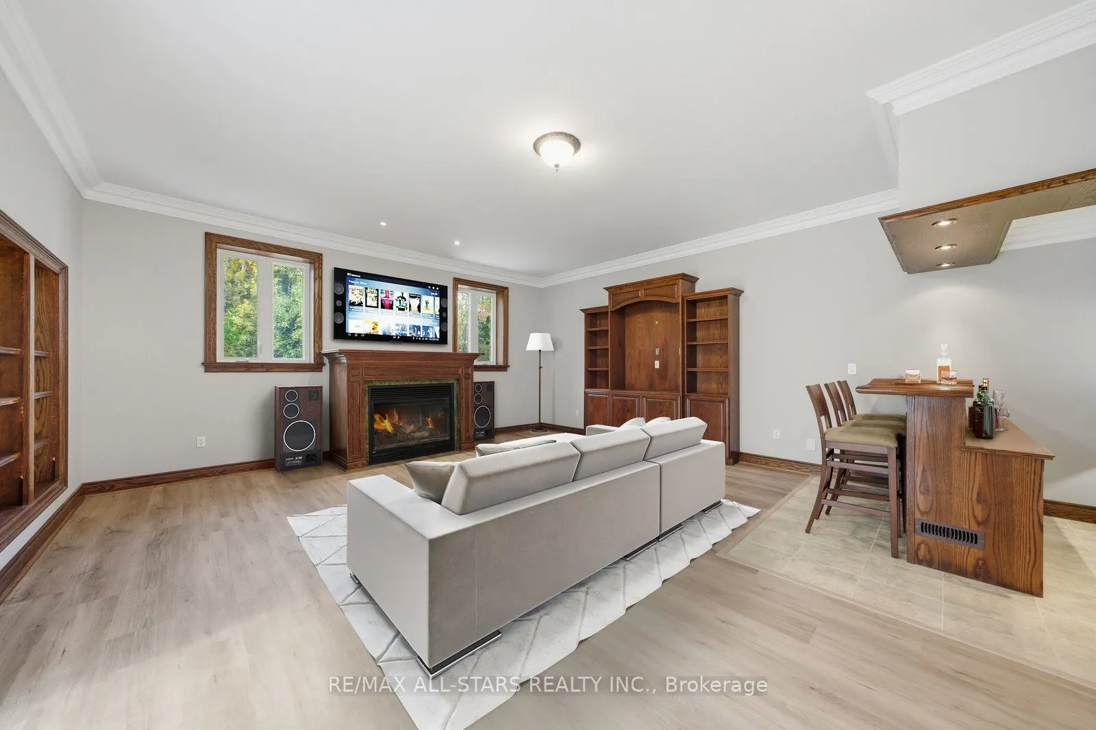 40 Algonquin Forest Drive