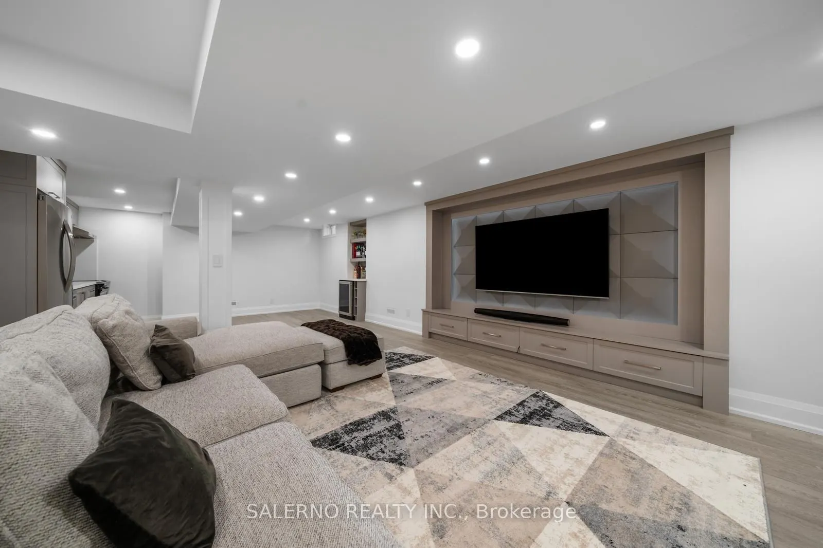 6 Filippazzo Road