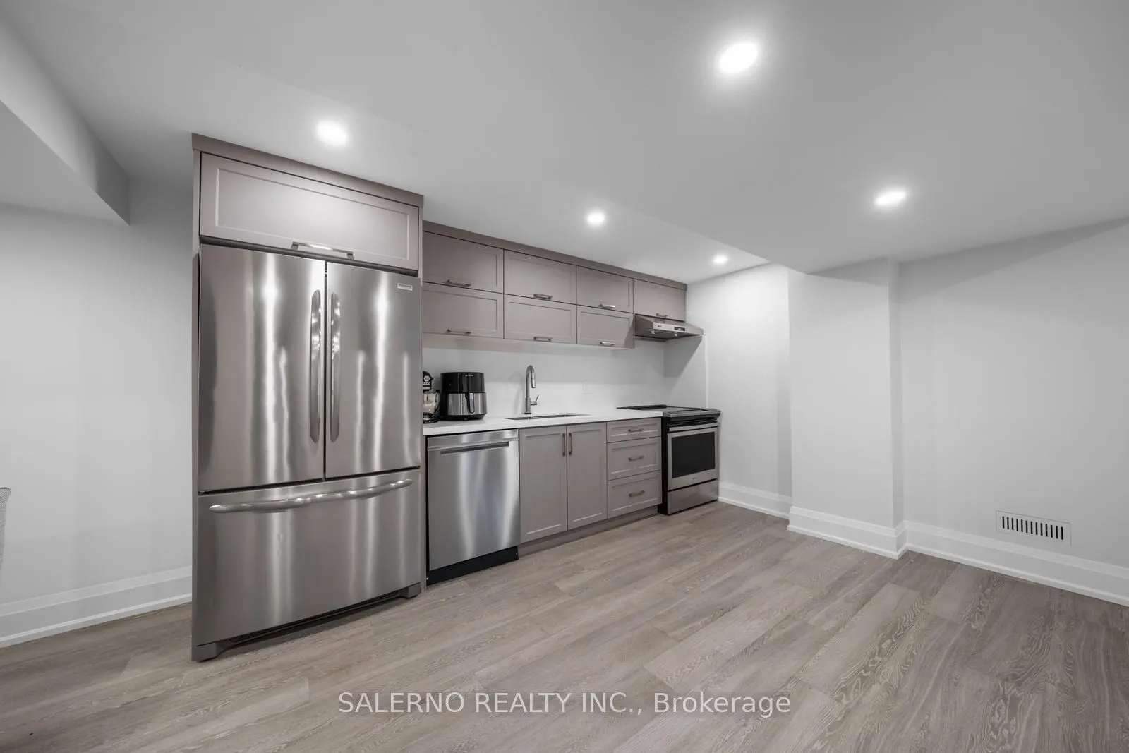 6 Filippazzo Road