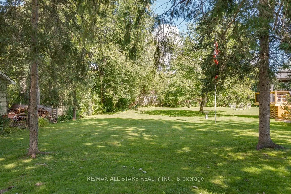 288 Woodycrest Avenue