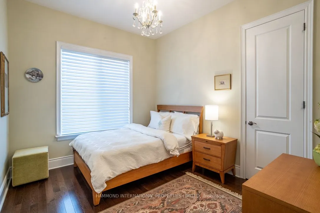 203 Hunterwood Chase