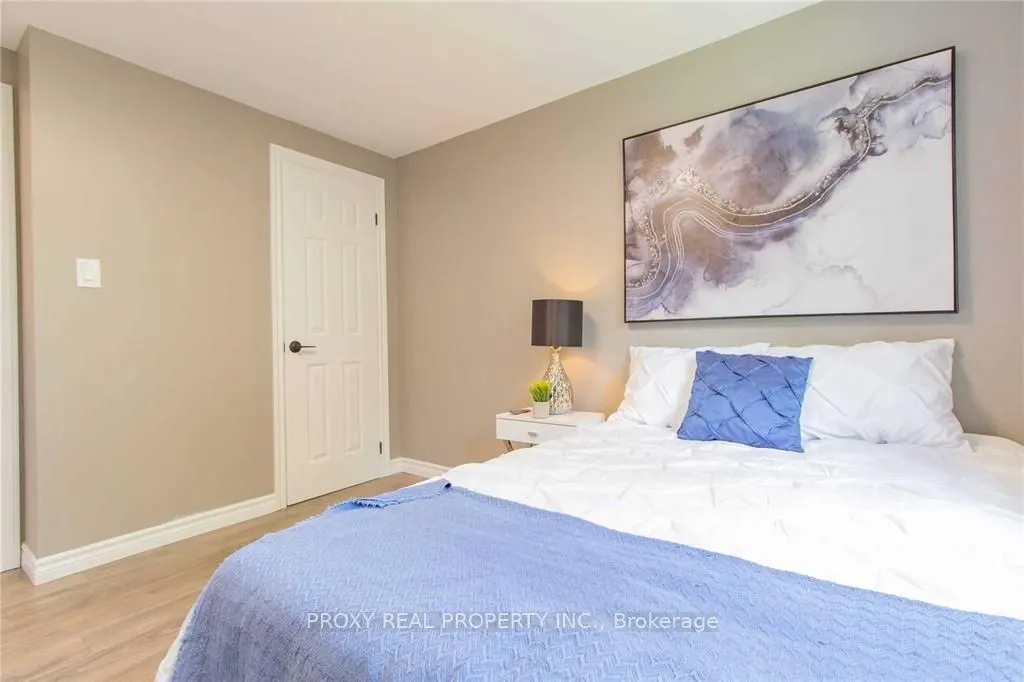 126 Kersey Crescent