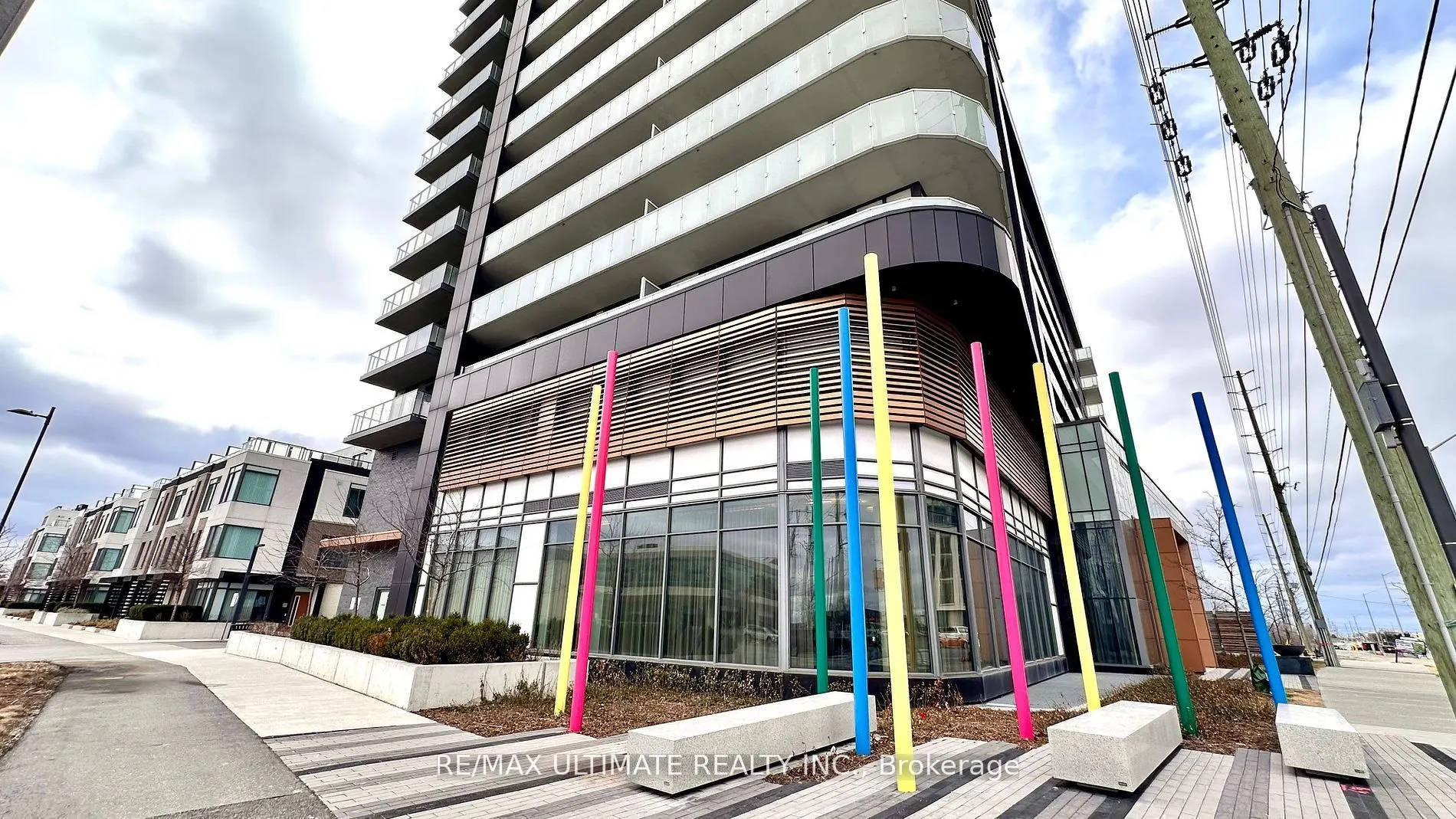 7895 Jane Street, #3304