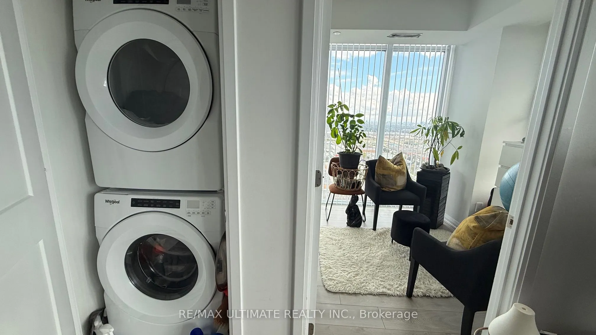 7895 Jane Street, #3304