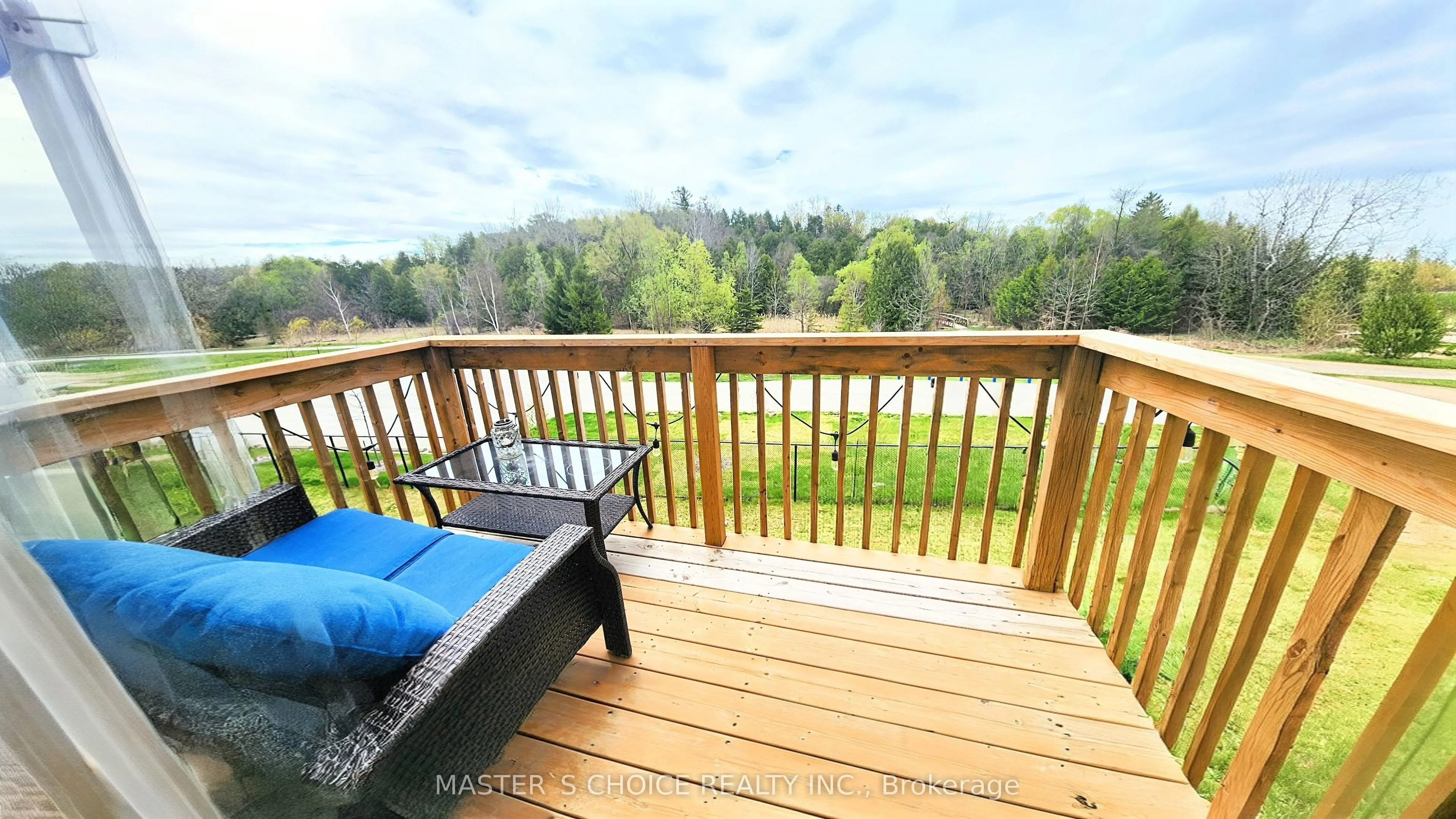 92 Lyall Stokes Circle