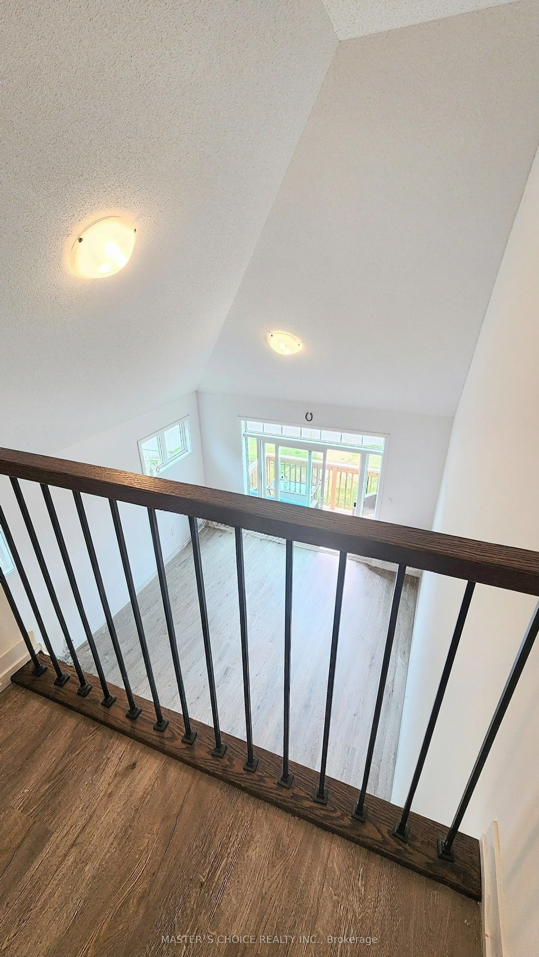 92 Lyall Stokes Circle